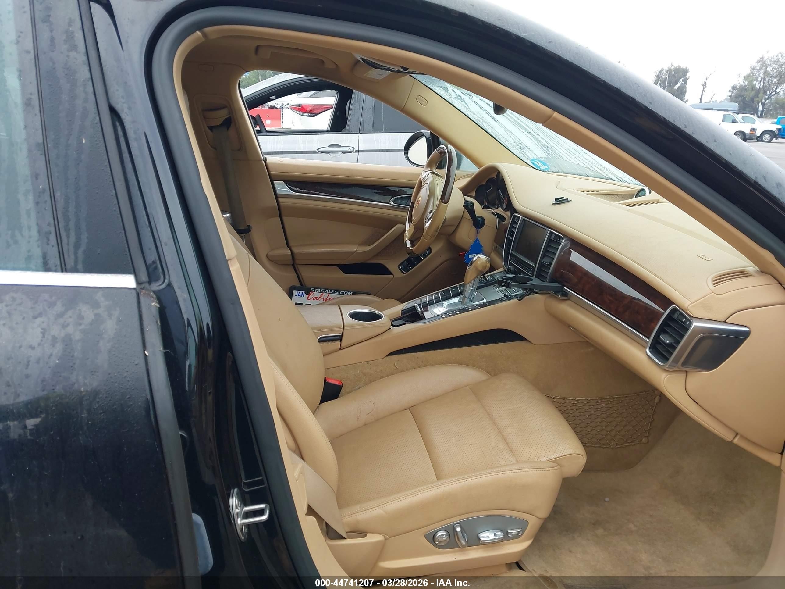 2013 Porsche Panamera Hybrid S Black vin: WP0AD2A75DL045262