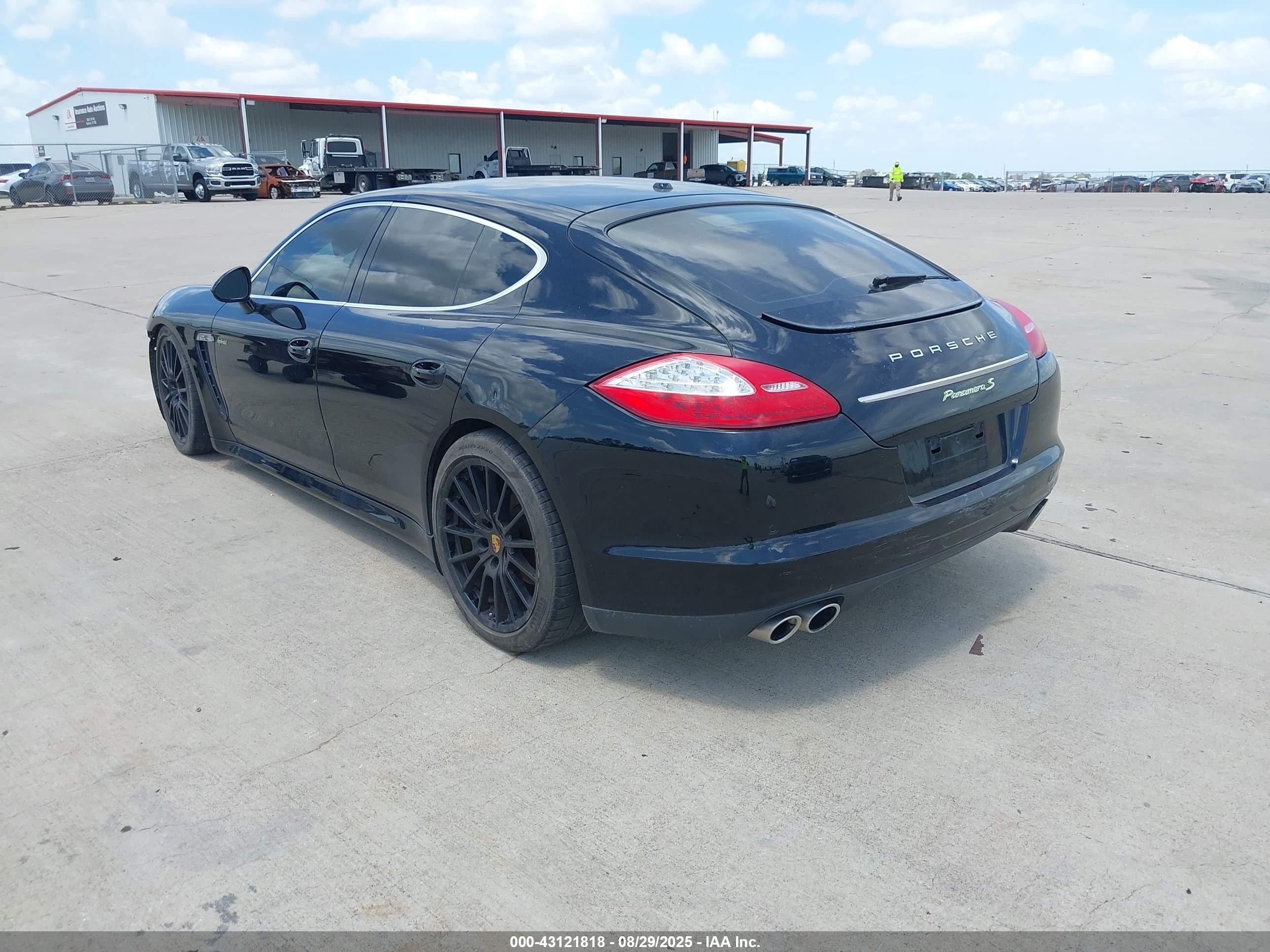 2013 Porsche Panamera Hybrid S Black vin: WP0AD2A76DL045383