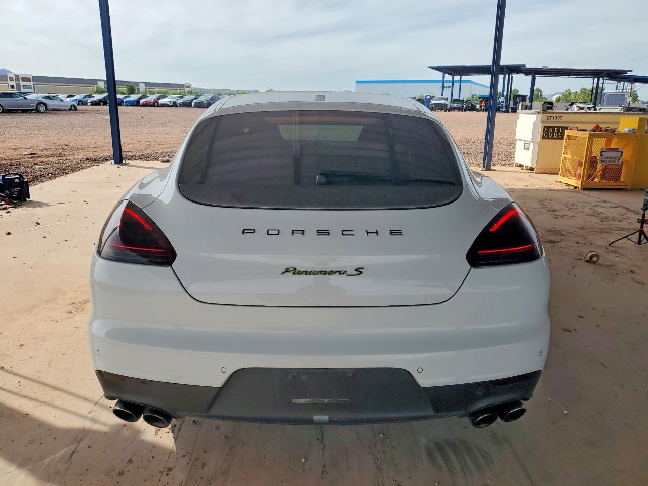 2014 Porsche Panamera S Hybrid White vin: WP0AD2A76EL044851