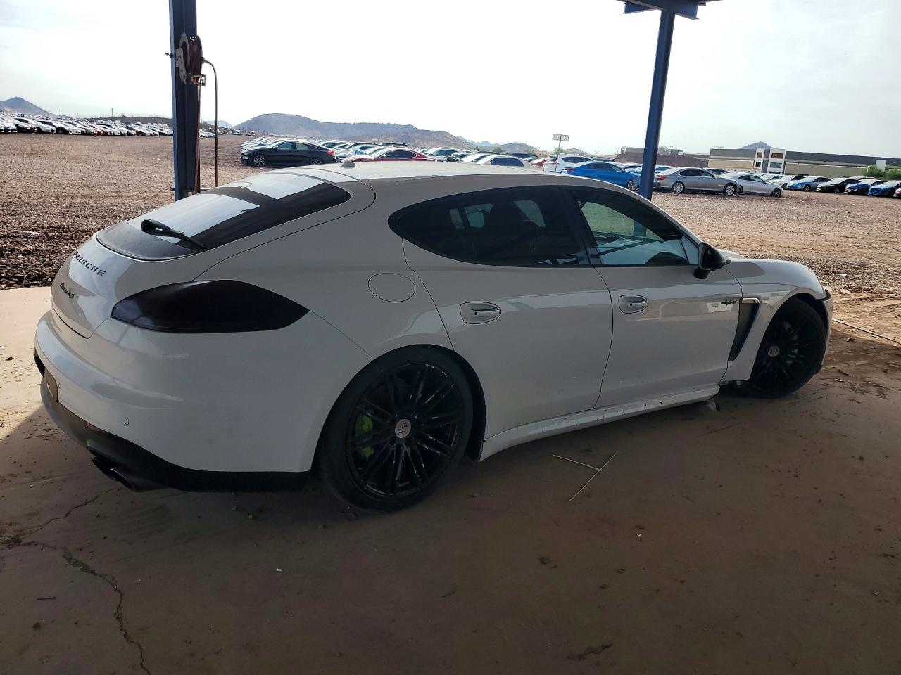 2014 Porsche Panamera S Hybrid White vin: WP0AD2A76EL044851