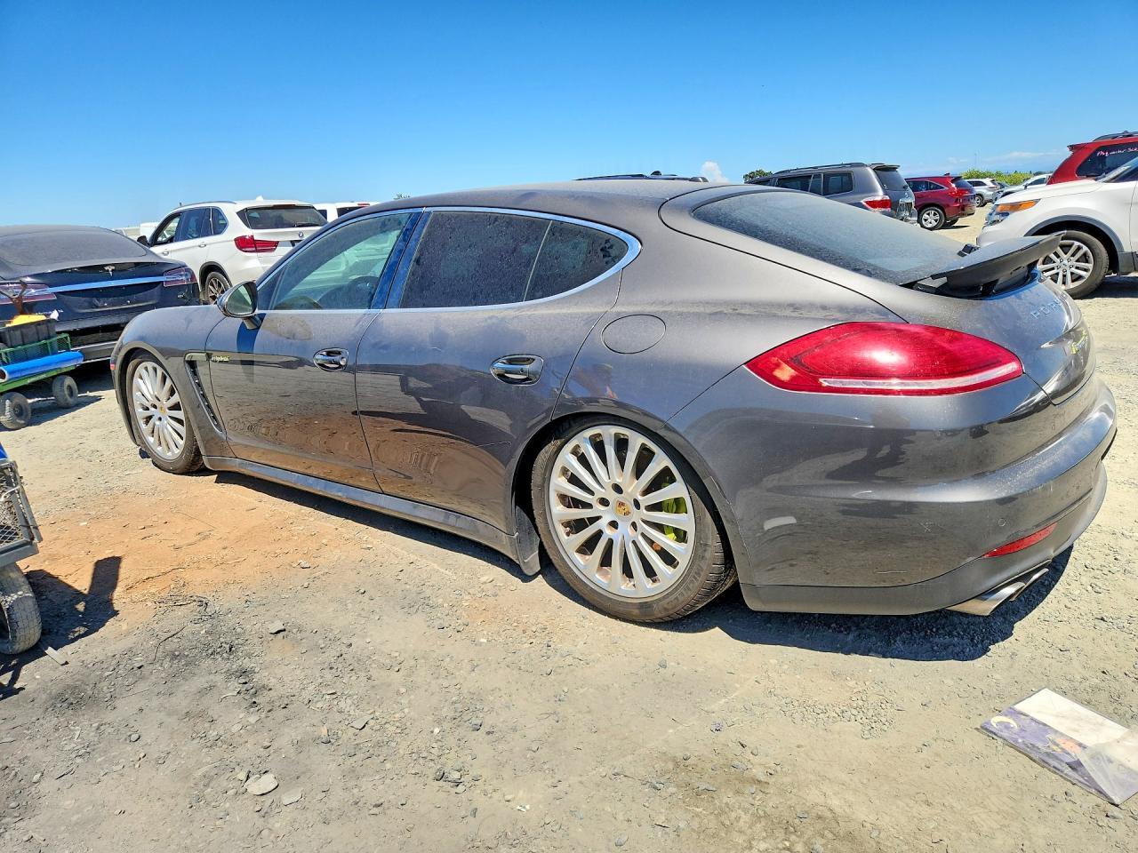 2015 Porsche Panamera Se Hybrid Gray vin: WP0AD2A76FL040283