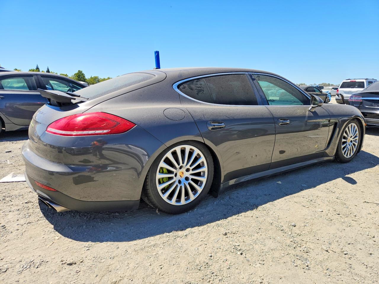 2015 Porsche Panamera Se Hybrid Gray vin: WP0AD2A76FL040283