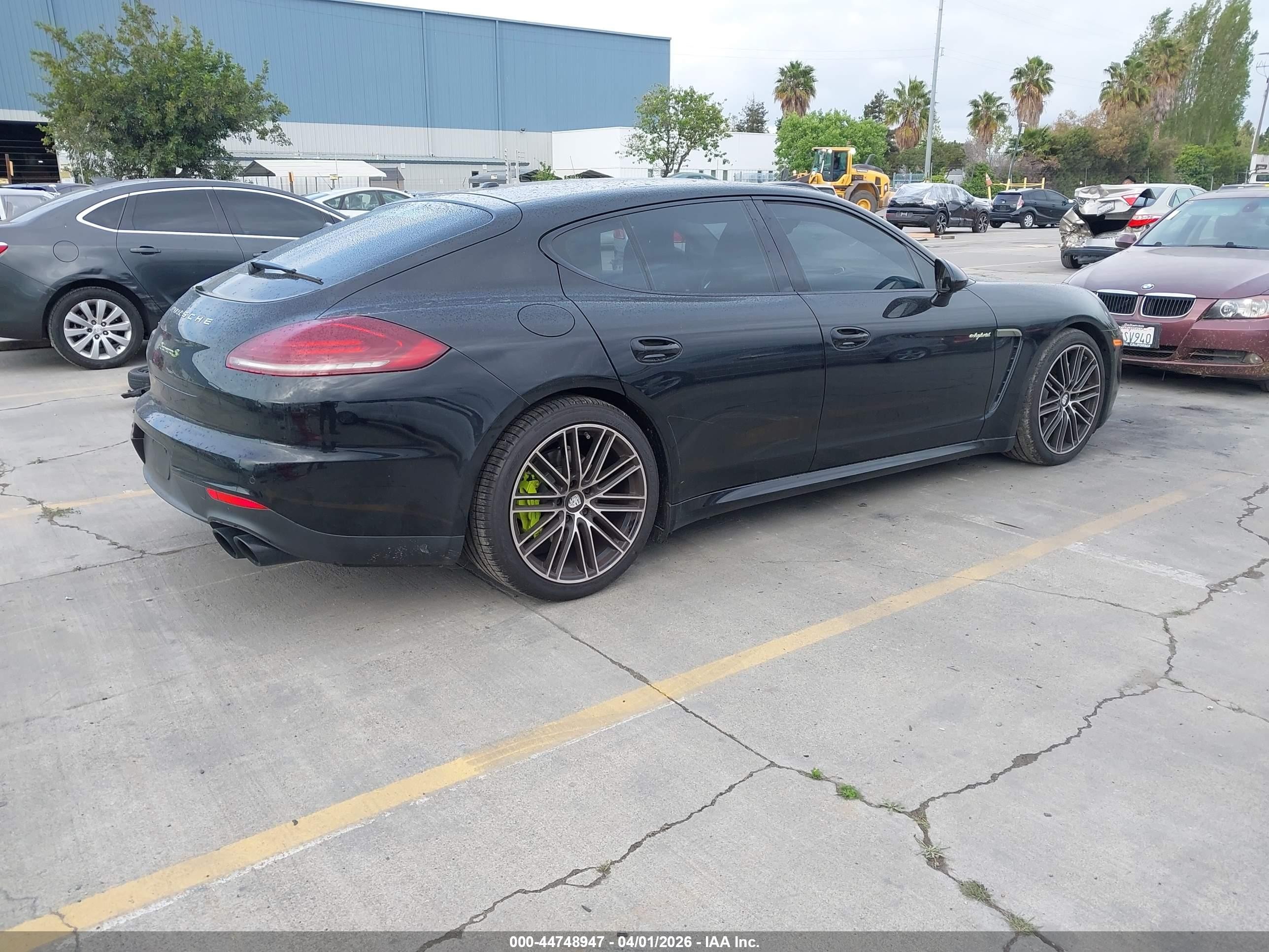 2015 Porsche Panamera E-hybrid S Black vin: WP0AD2A76FL040736
