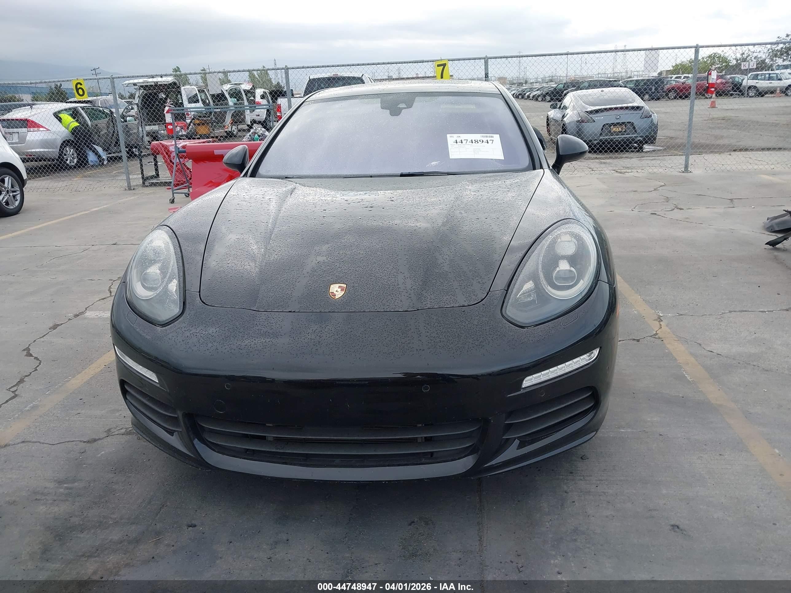2015 Porsche Panamera E-hybrid S Black vin: WP0AD2A76FL040736