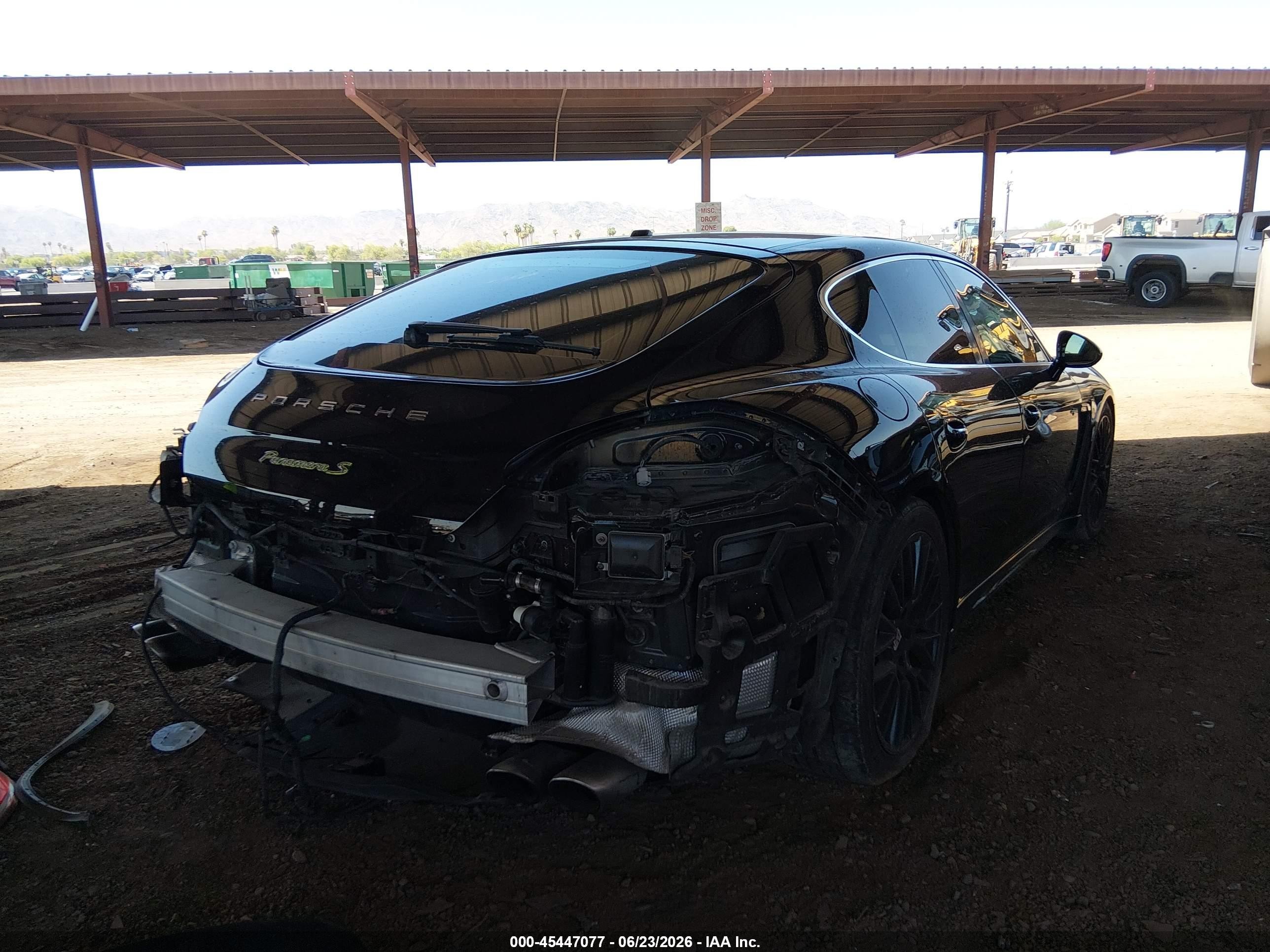 2014 Porsche Panamera E-hybrid S Black vin: WP0AD2A77EL044759