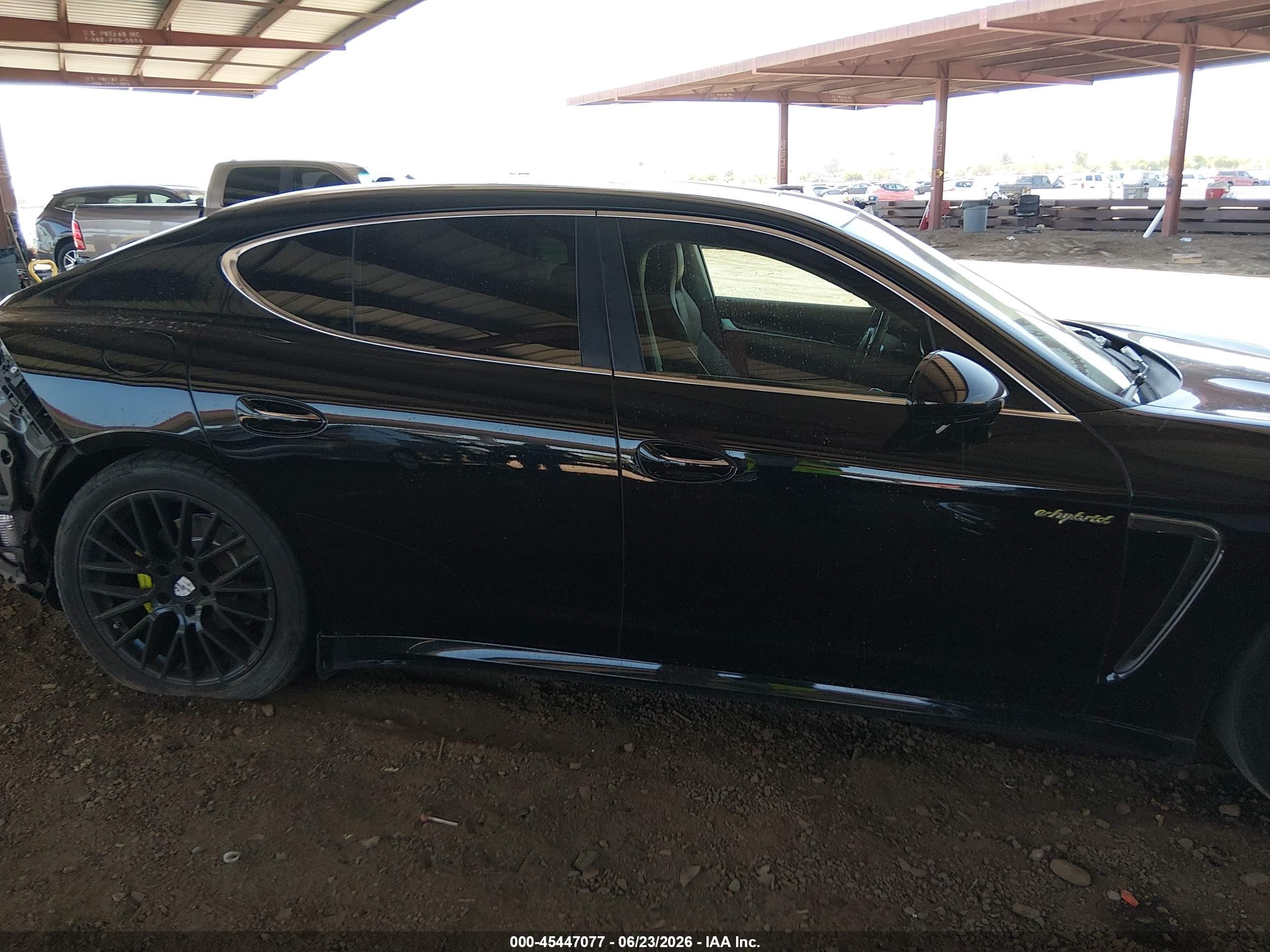 2014 Porsche Panamera E-hybrid S Black vin: WP0AD2A77EL044759