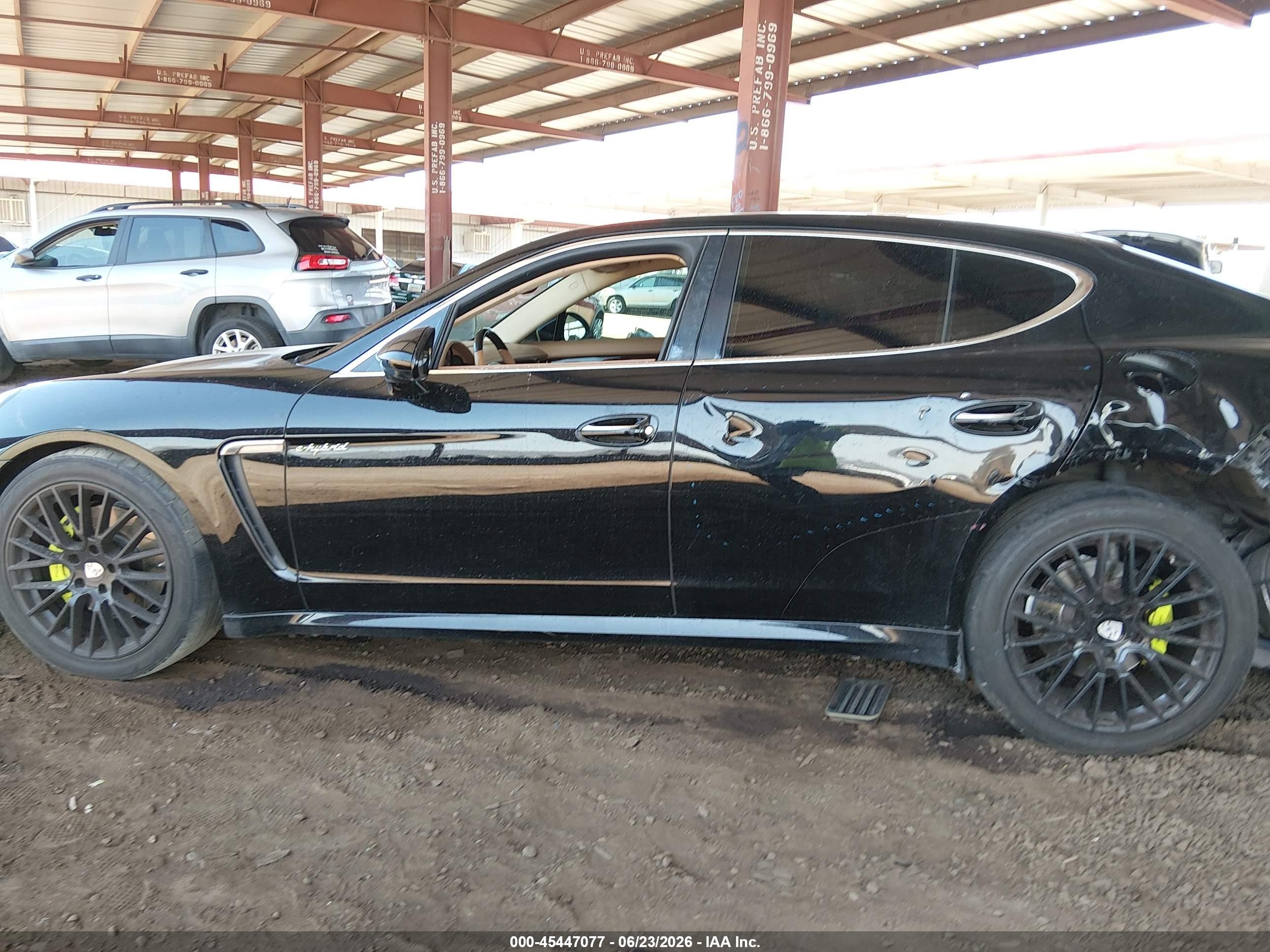 2014 Porsche Panamera E-hybrid S Black vin: WP0AD2A77EL044759