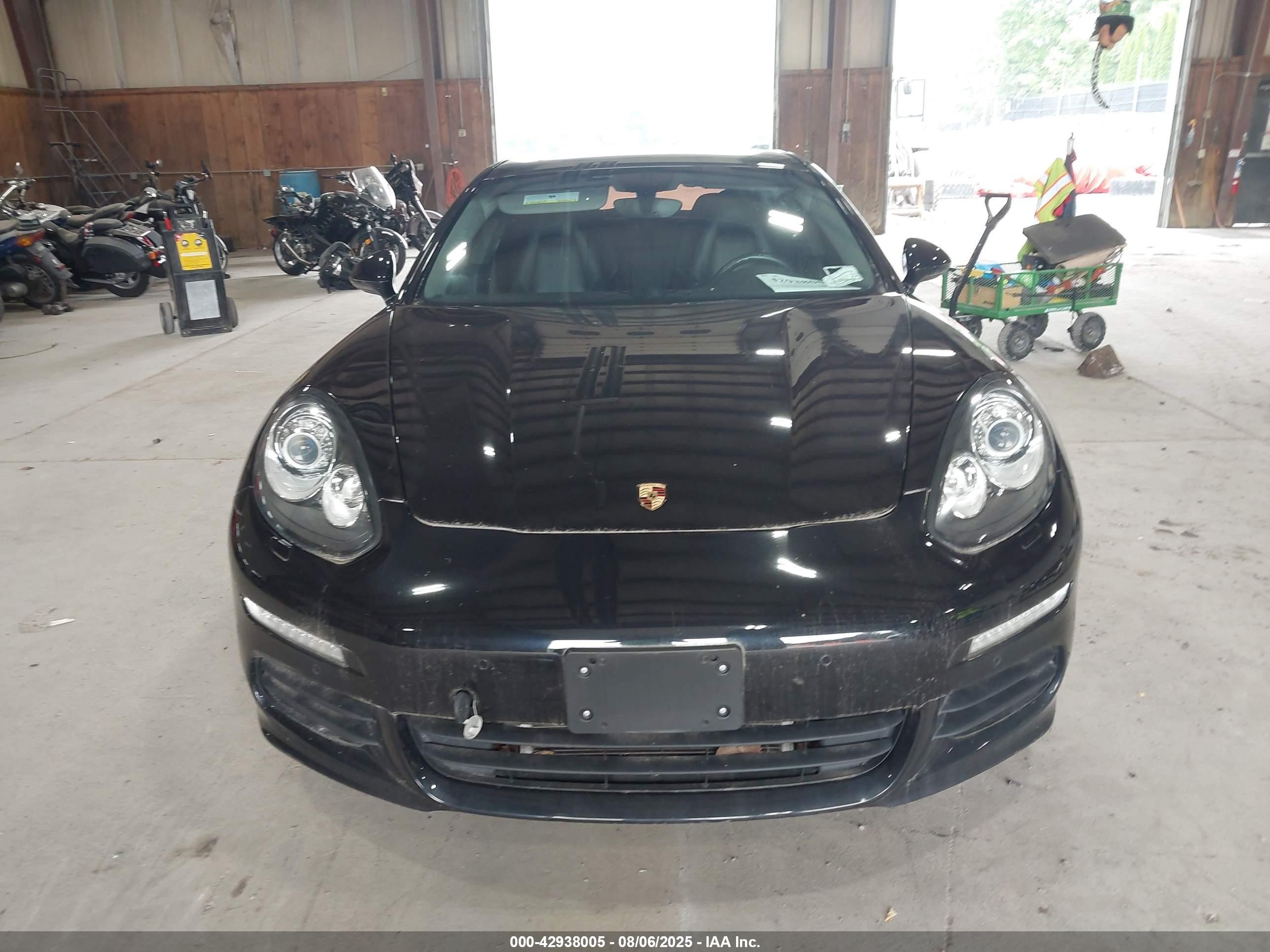 2015 Porsche Panamera E-hybrid S Black vin: WP0AD2A77FL040373