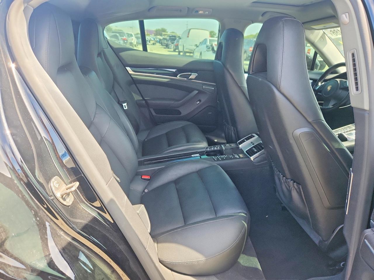 2015 Porsche Panamera Se Hybrid Черный vin: WP0AD2A77FL040731