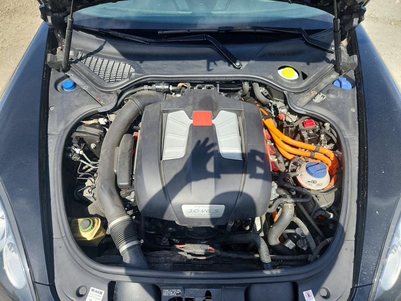 2015 Porsche Panamera Se Hybrid Черный vin: WP0AD2A77FL040731
