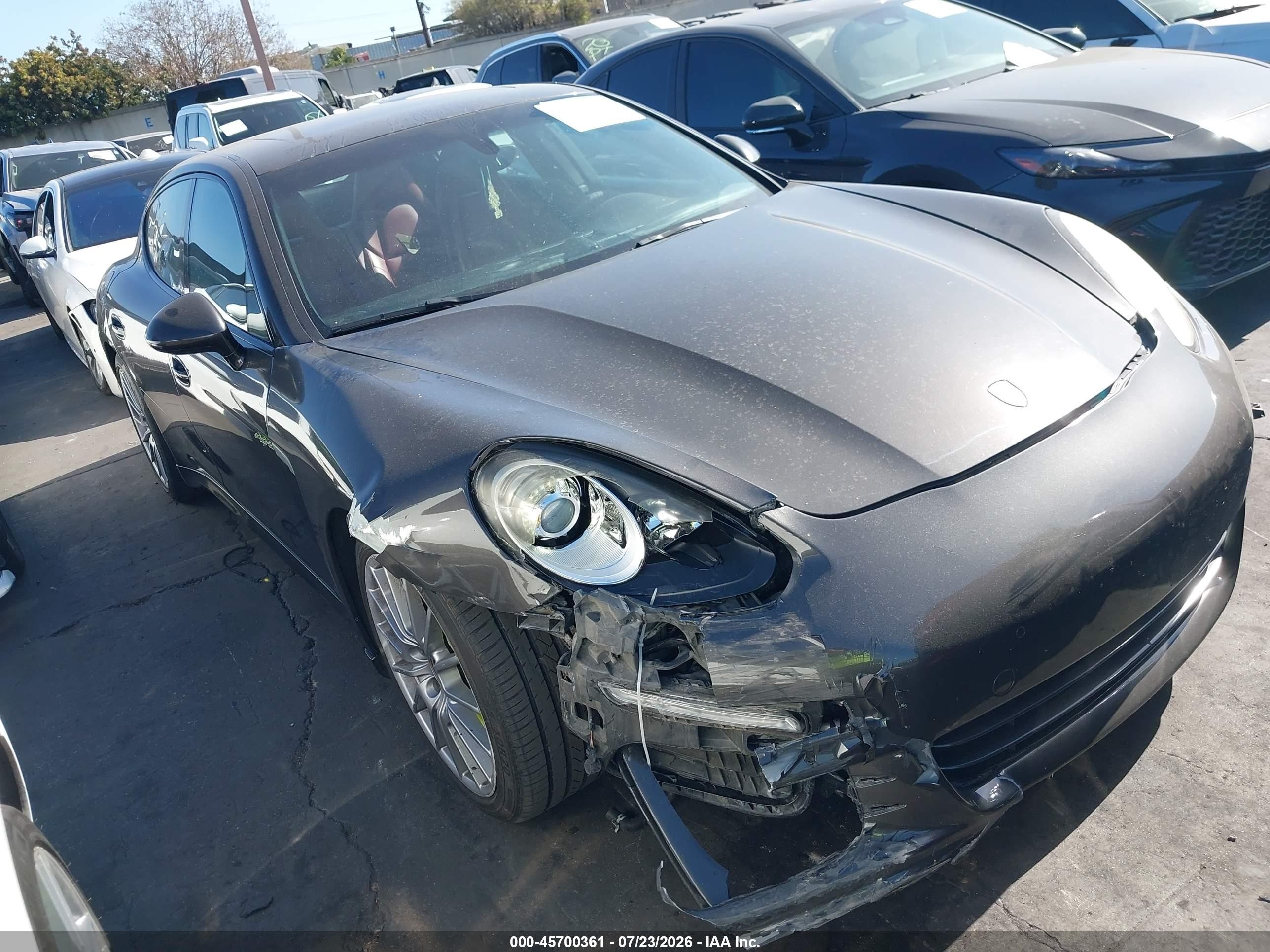2015 Porsche Panamera E-hybrid S Серый vin: WP0AD2A77FL041409