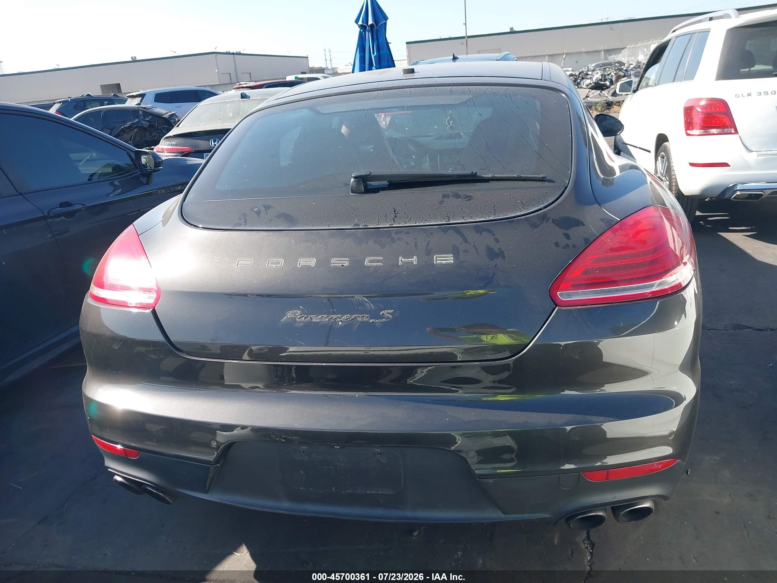 2015 Porsche Panamera E-hybrid S Серый vin: WP0AD2A77FL041409