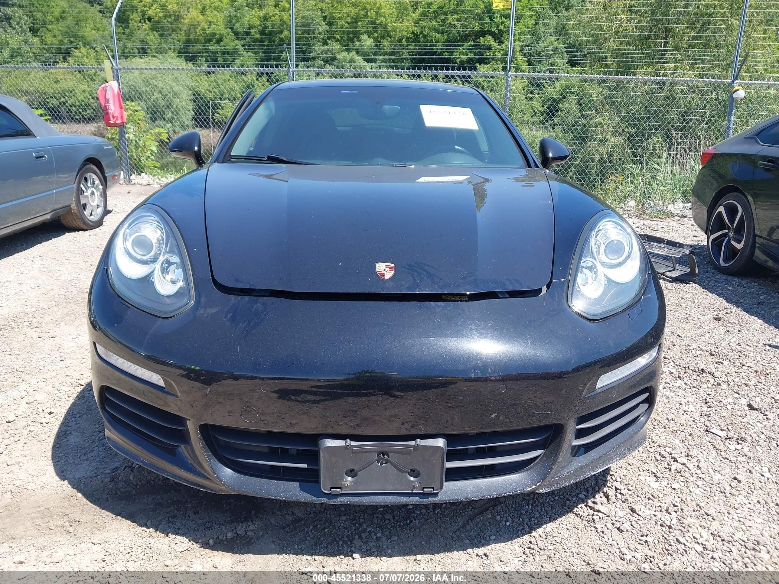 2015 Porsche Panamera E-hybrid S Black vin: WP0AD2A79FL040892