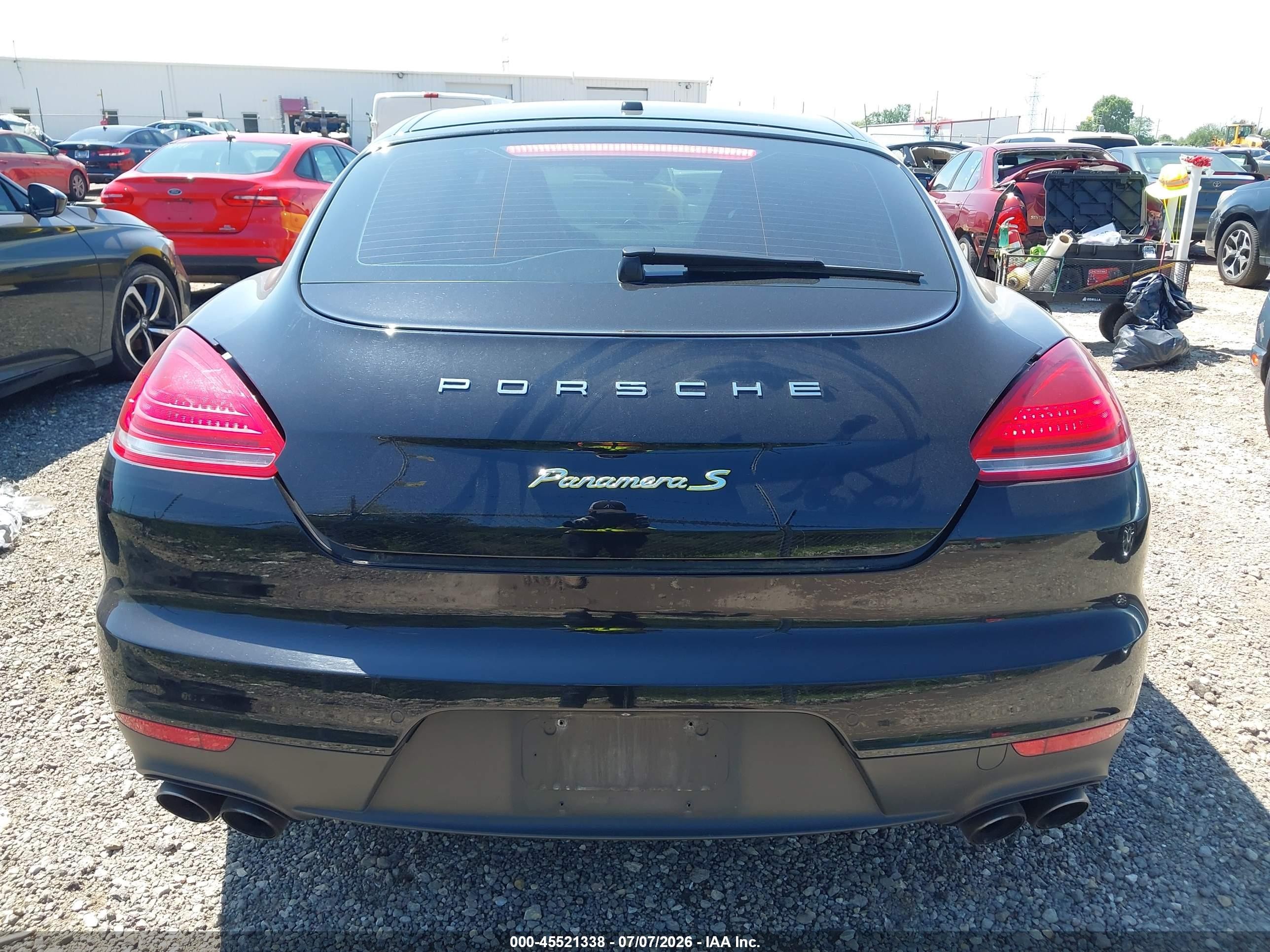 2015 Porsche Panamera E-hybrid S Black vin: WP0AD2A79FL040892