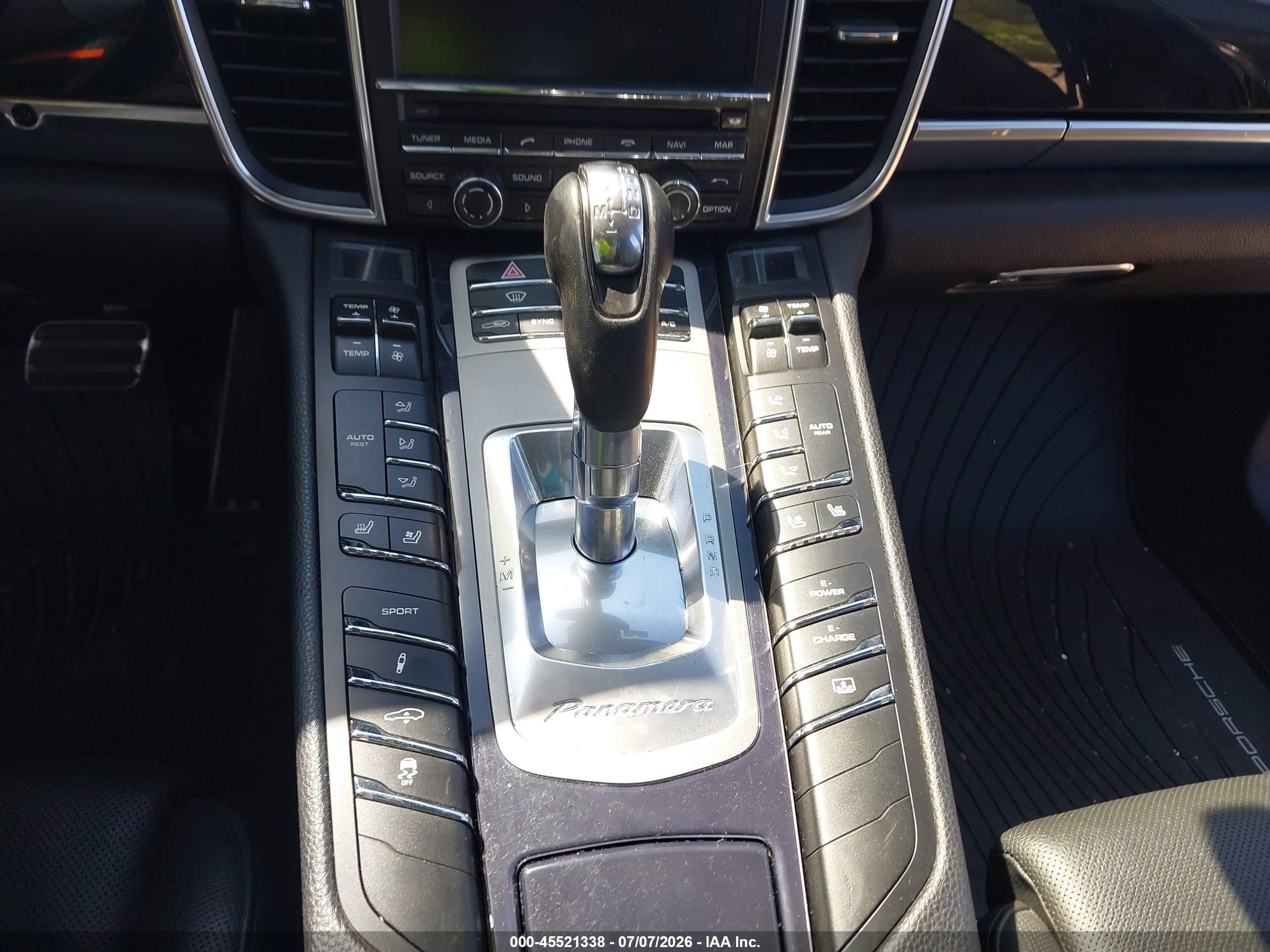 2015 Porsche Panamera E-hybrid S Black vin: WP0AD2A79FL040892