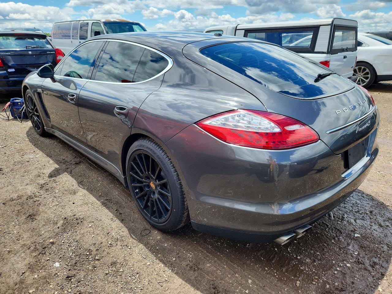 2013 Porsche Panamera S Hybrid Gray vin: WP0AD2A7XDL045256