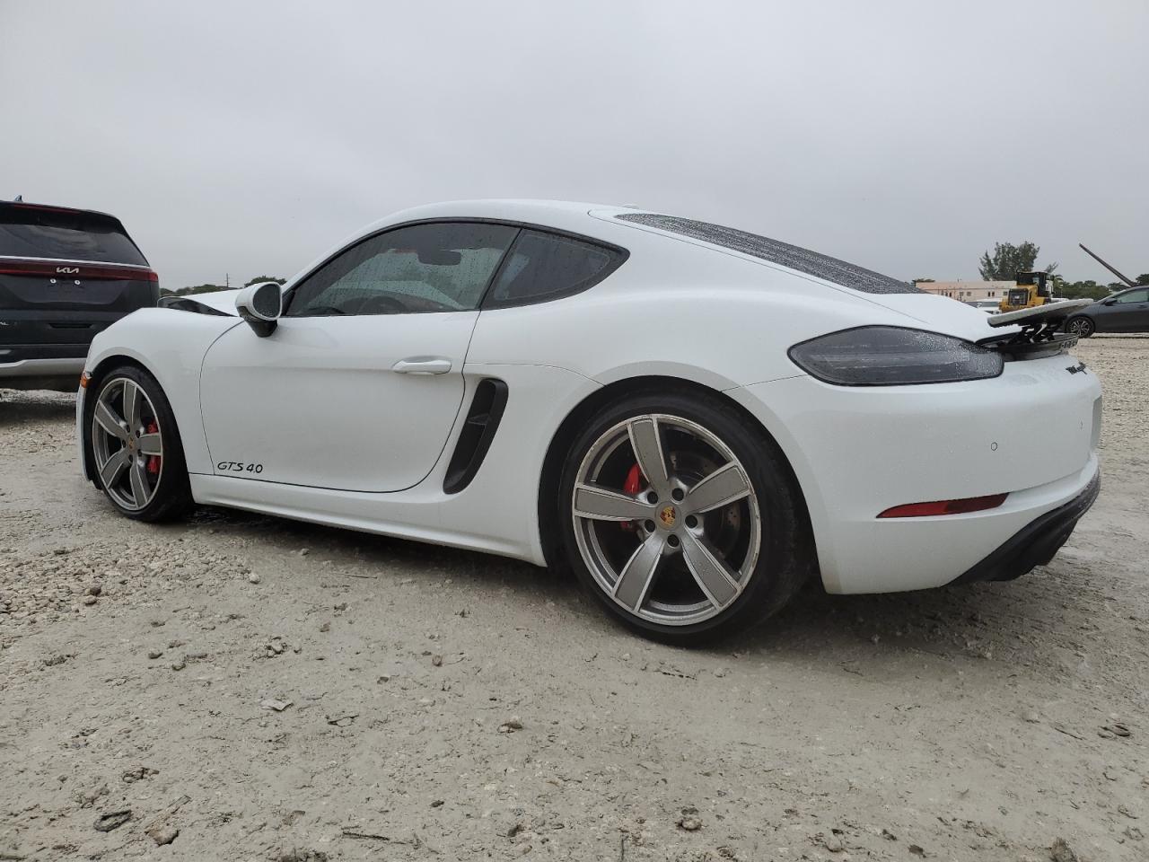 2022 Porsche Cayman Gts   White vin: WP0AD2A84NS268585