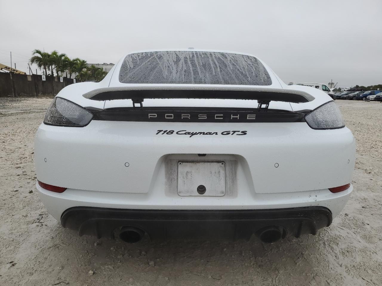 2022 Porsche Cayman Gts   White vin: WP0AD2A84NS268585