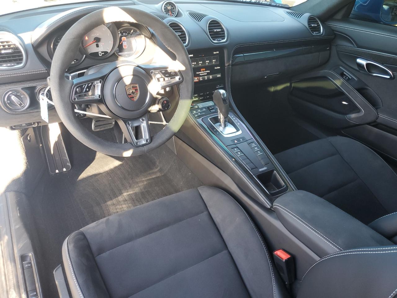 2024 Porsche Cayman Gts Blue vin: WP0AD2A86RK270103
