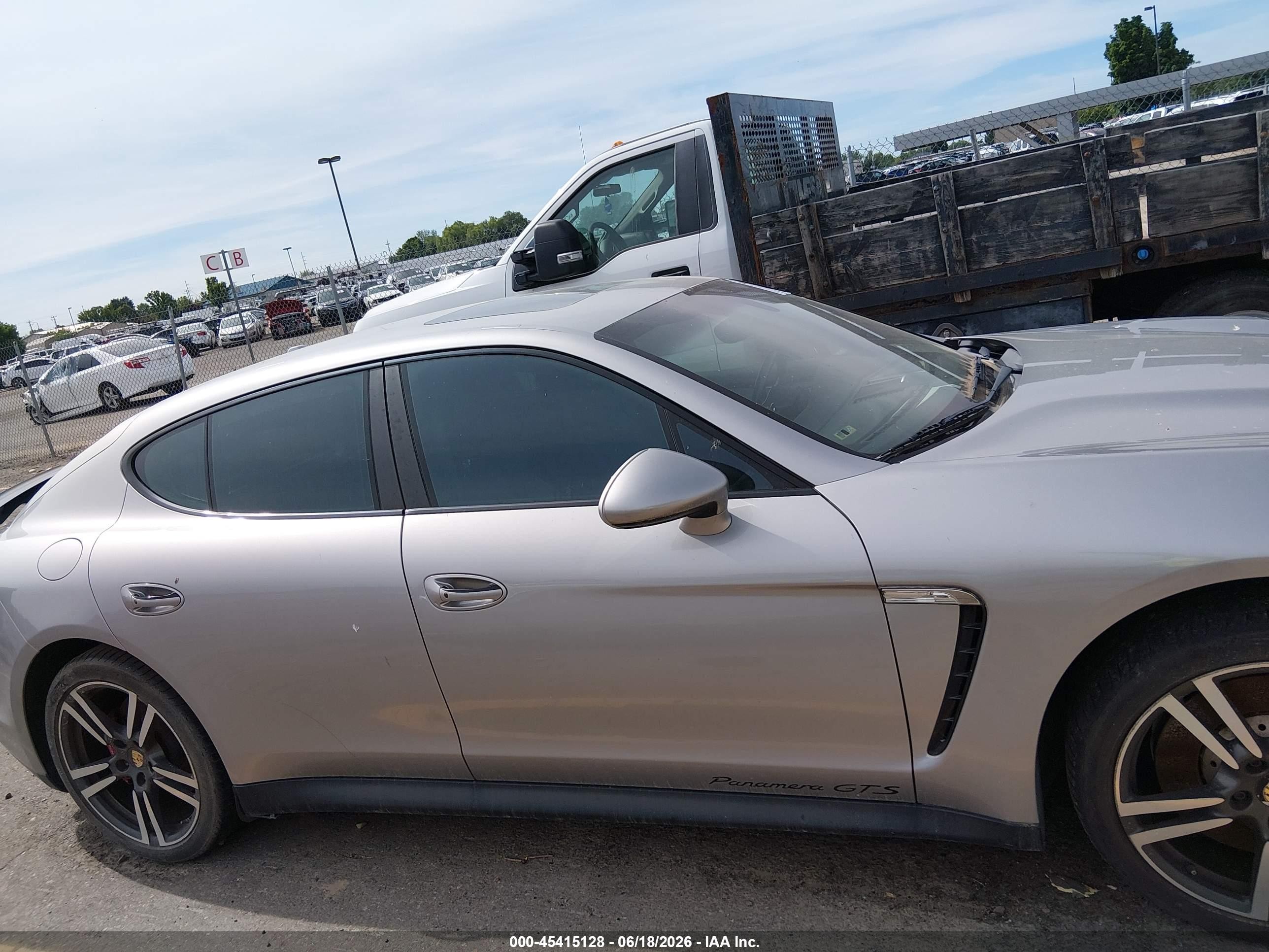 2013 Porsche Panamera Gts Silver vin: WP0AF2A71DL075143