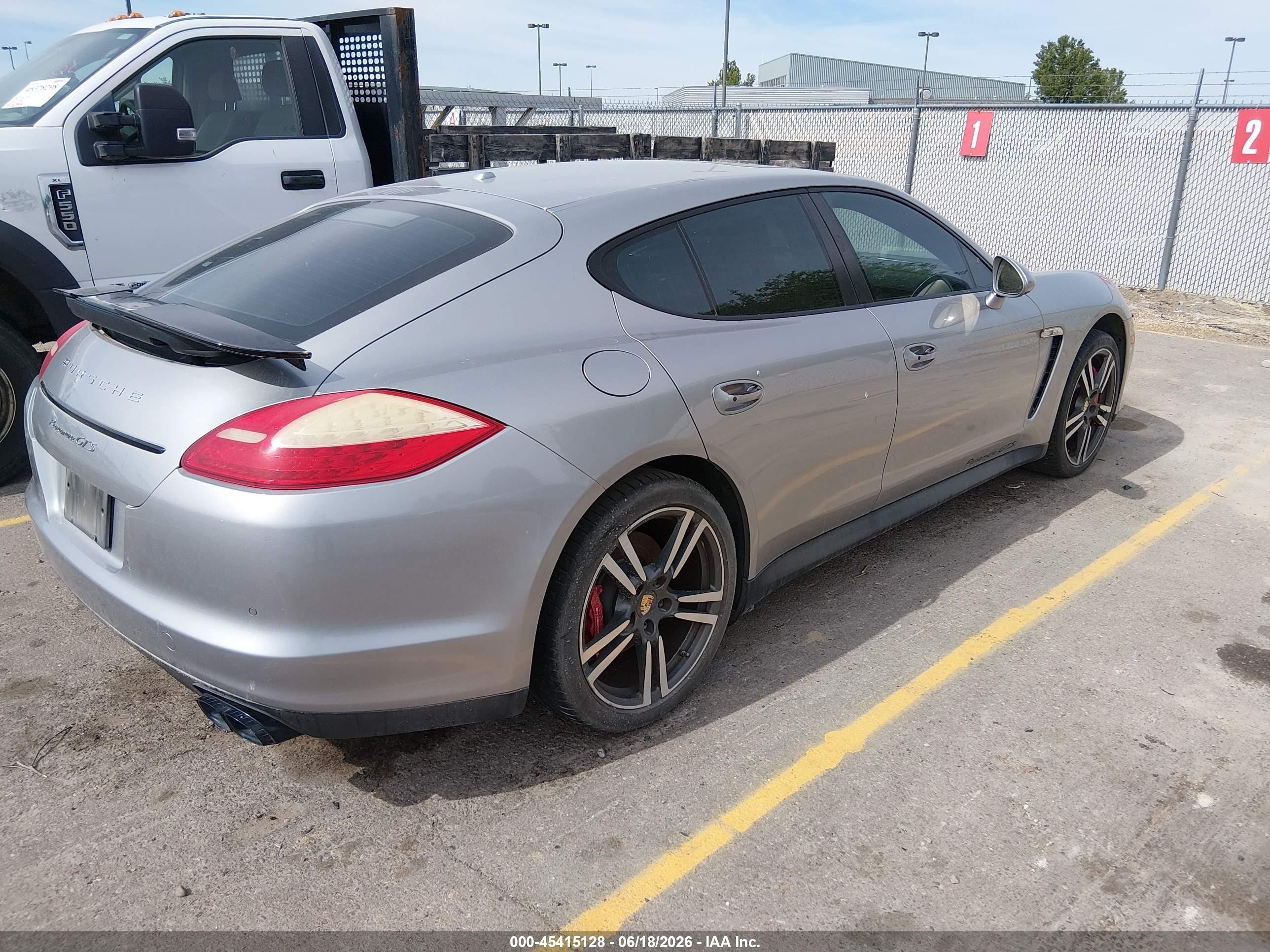 2013 Porsche Panamera Gts Silver vin: WP0AF2A71DL075143