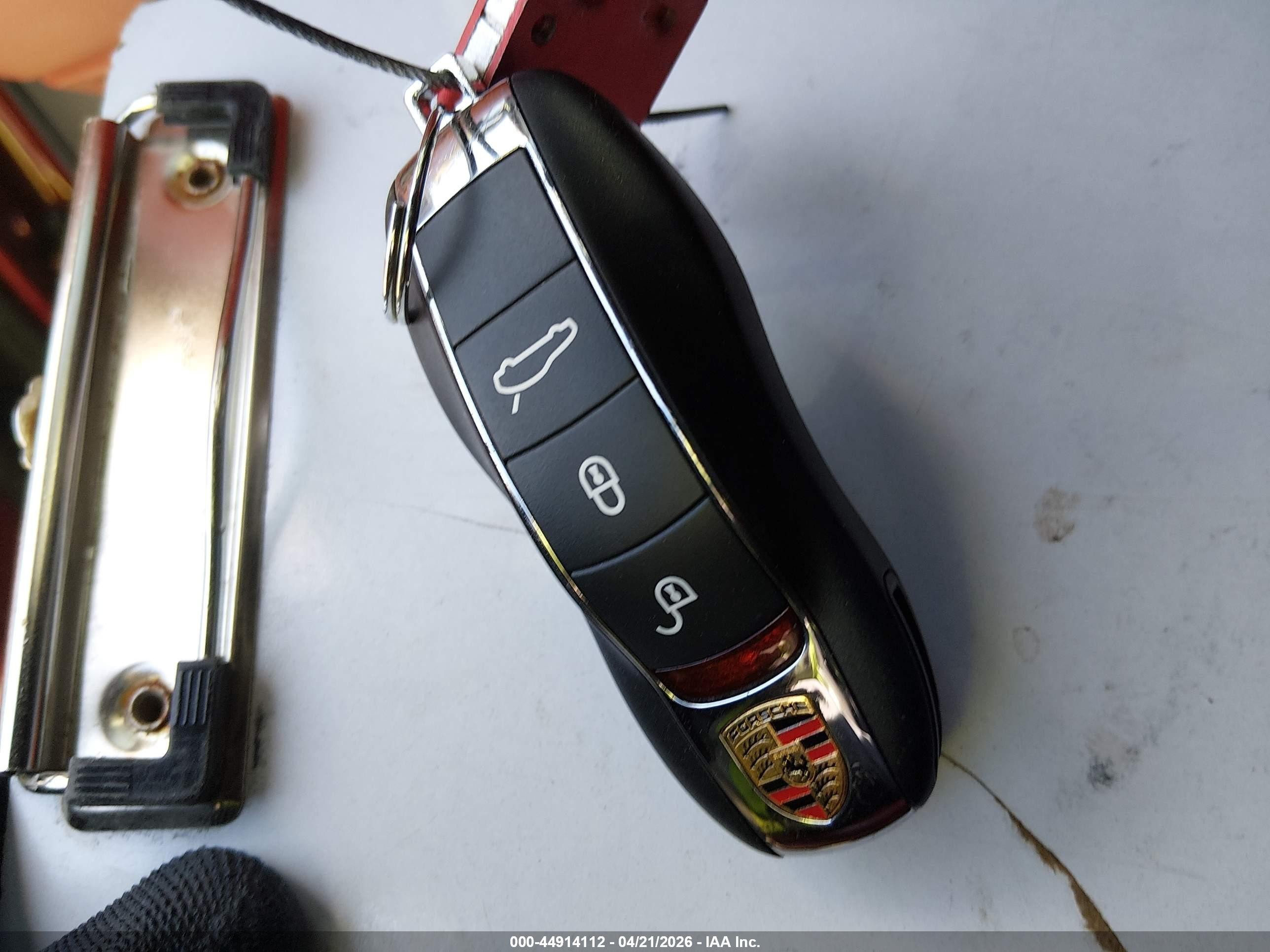 2014 Porsche Panamera Gts Red vin: WP0AF2A72EL083723