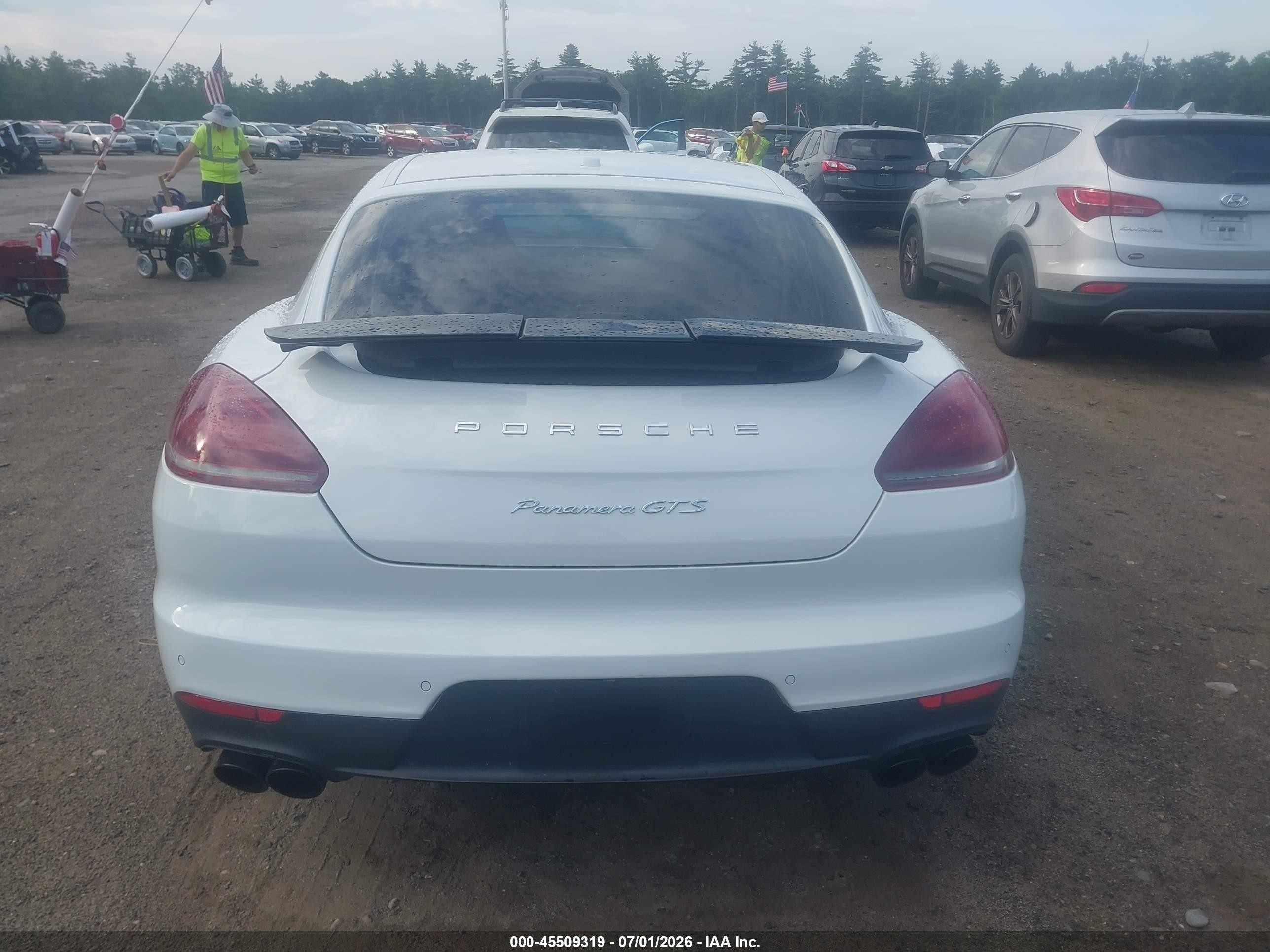 2014 Porsche Panamera Gts White vin: WP0AF2A76EL083451