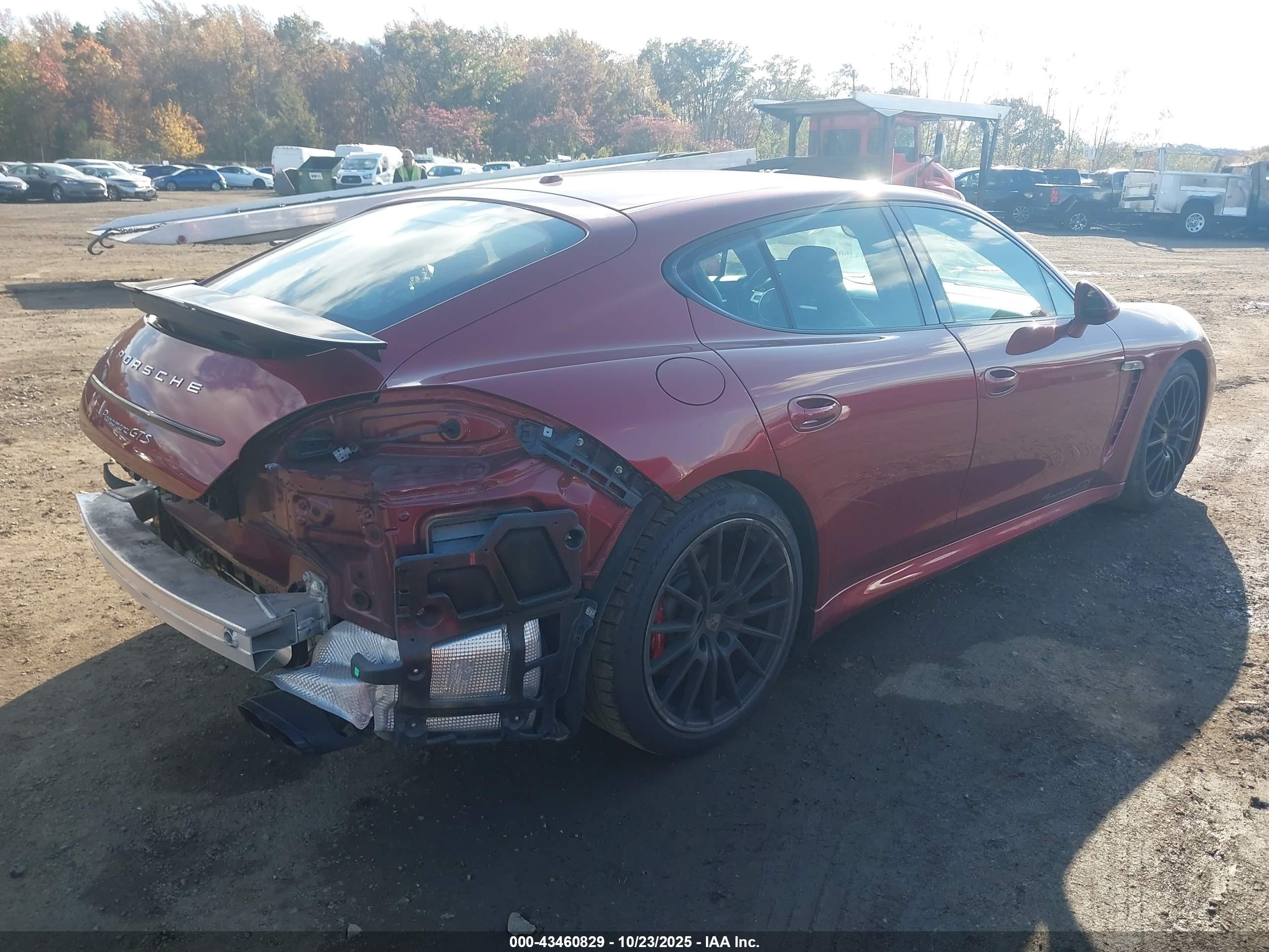 2013 Porsche Panamera Gts Красный vin: WP0AF2A77DL075390