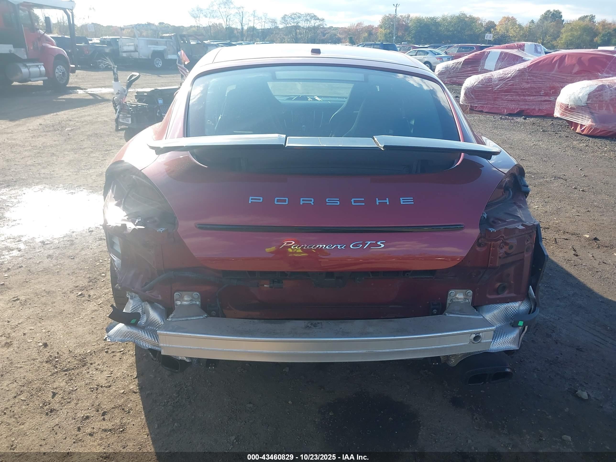 2013 Porsche Panamera Gts Красный vin: WP0AF2A77DL075390