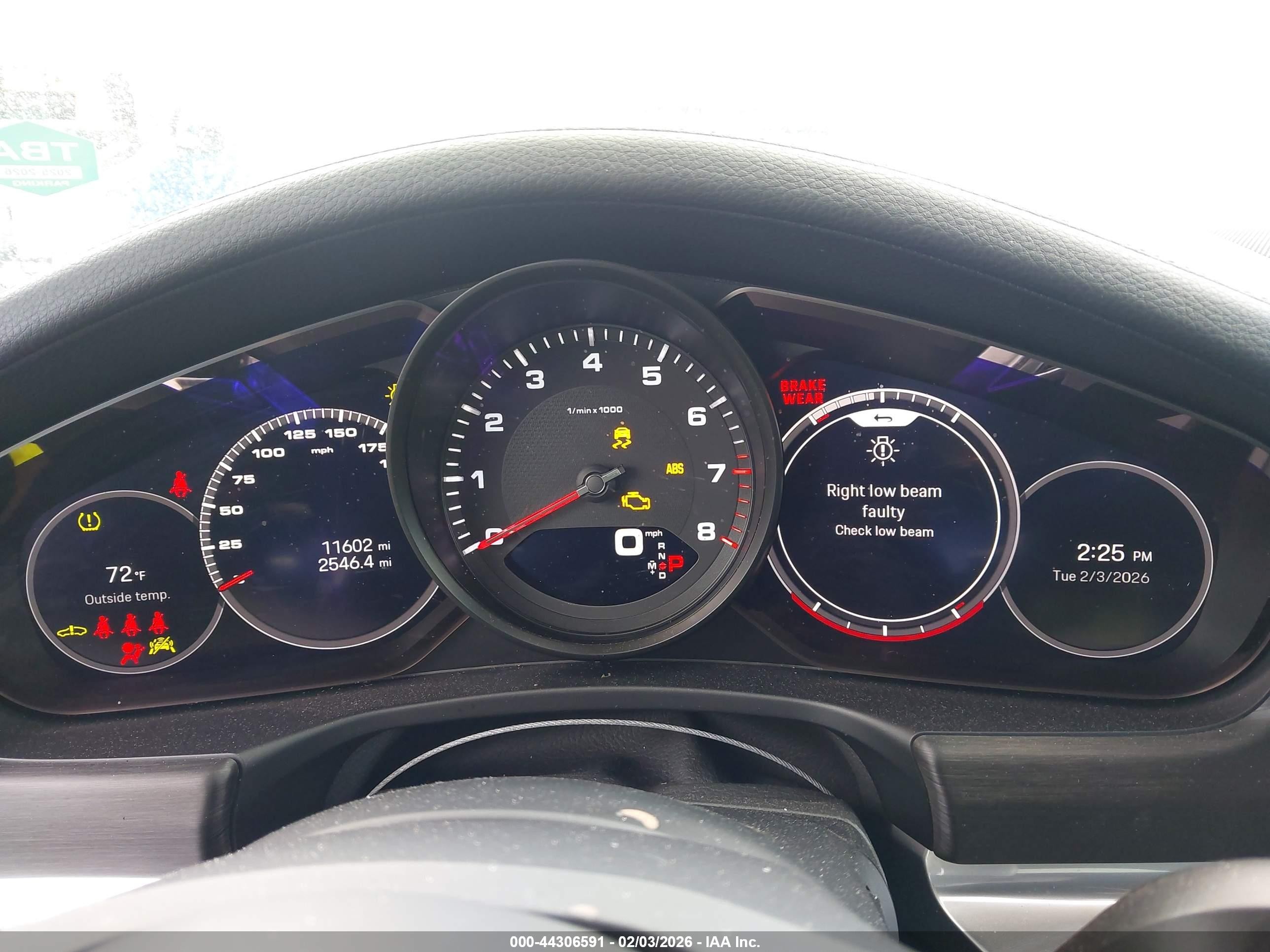 2023 Porsche Panamera 4/4 Platinum Edition/platinum Edition White vin: WP0AJ2A70PL102691