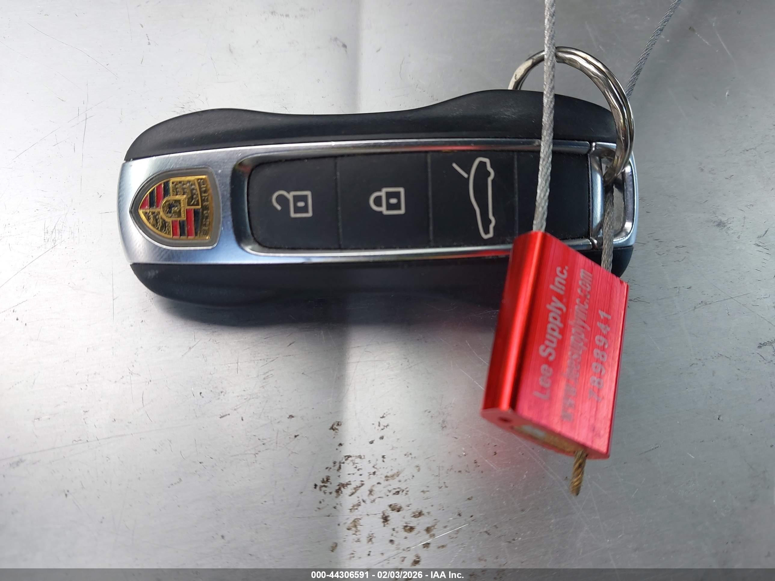 2023 Porsche Panamera 4/4 Platinum Edition/platinum Edition White vin: WP0AJ2A70PL102691