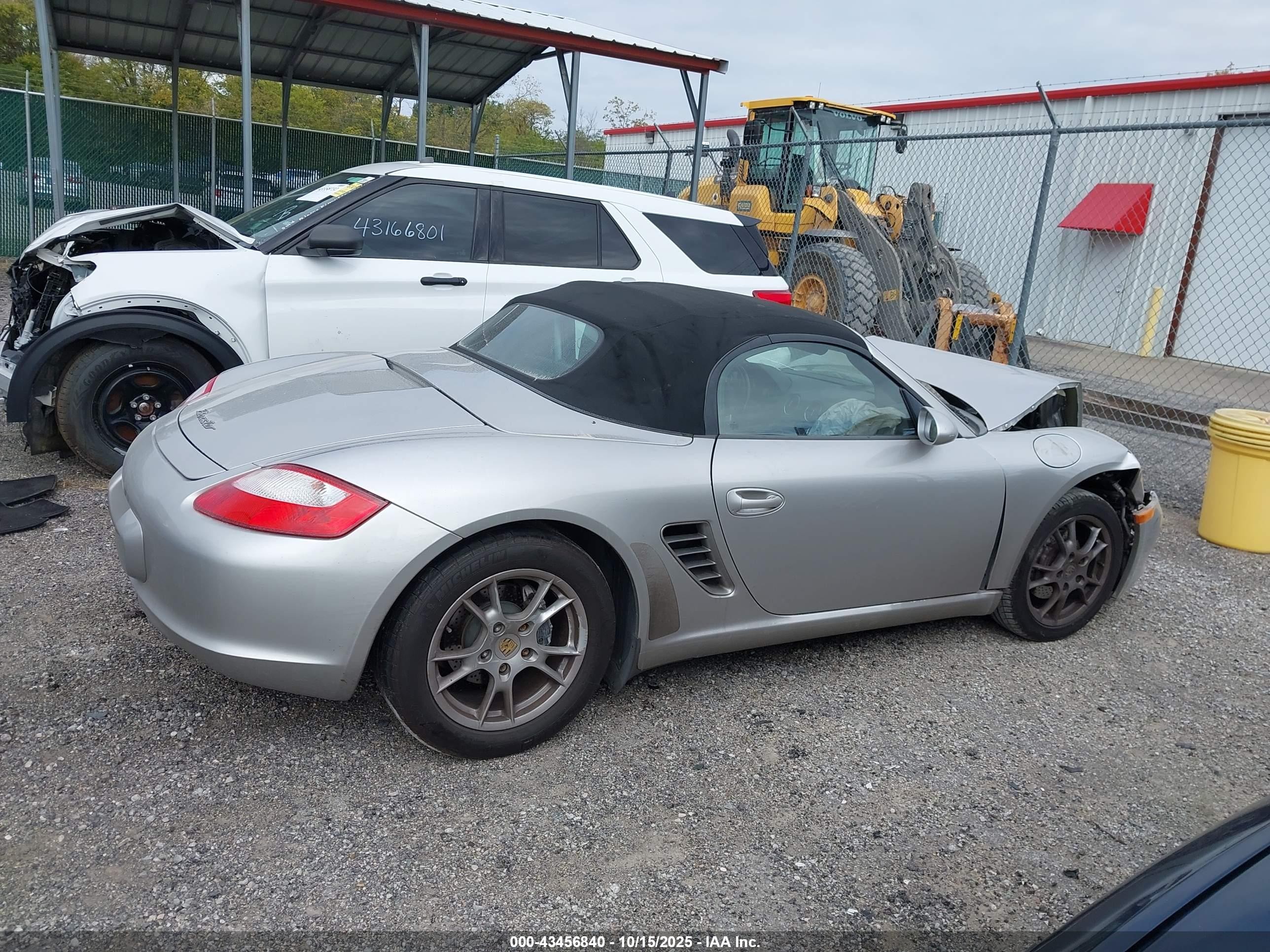 2005 Porsche Boxster   Gray vin: WP0CA29805S710641