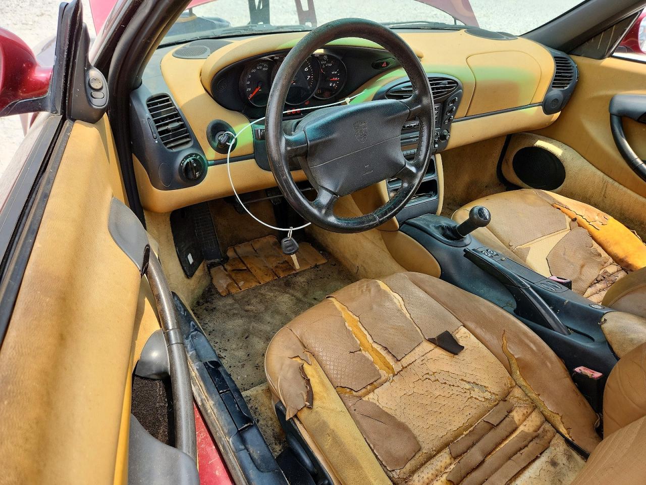 1998 Porsche Boxster Maroon vin: WP0CA2981WU624339