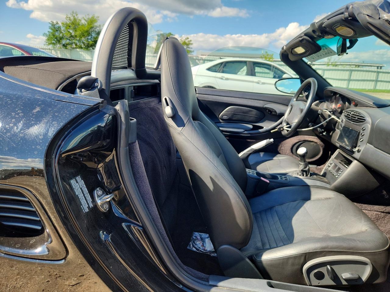1999 Porsche Boxster Black vin: WP0CA2981XU632006