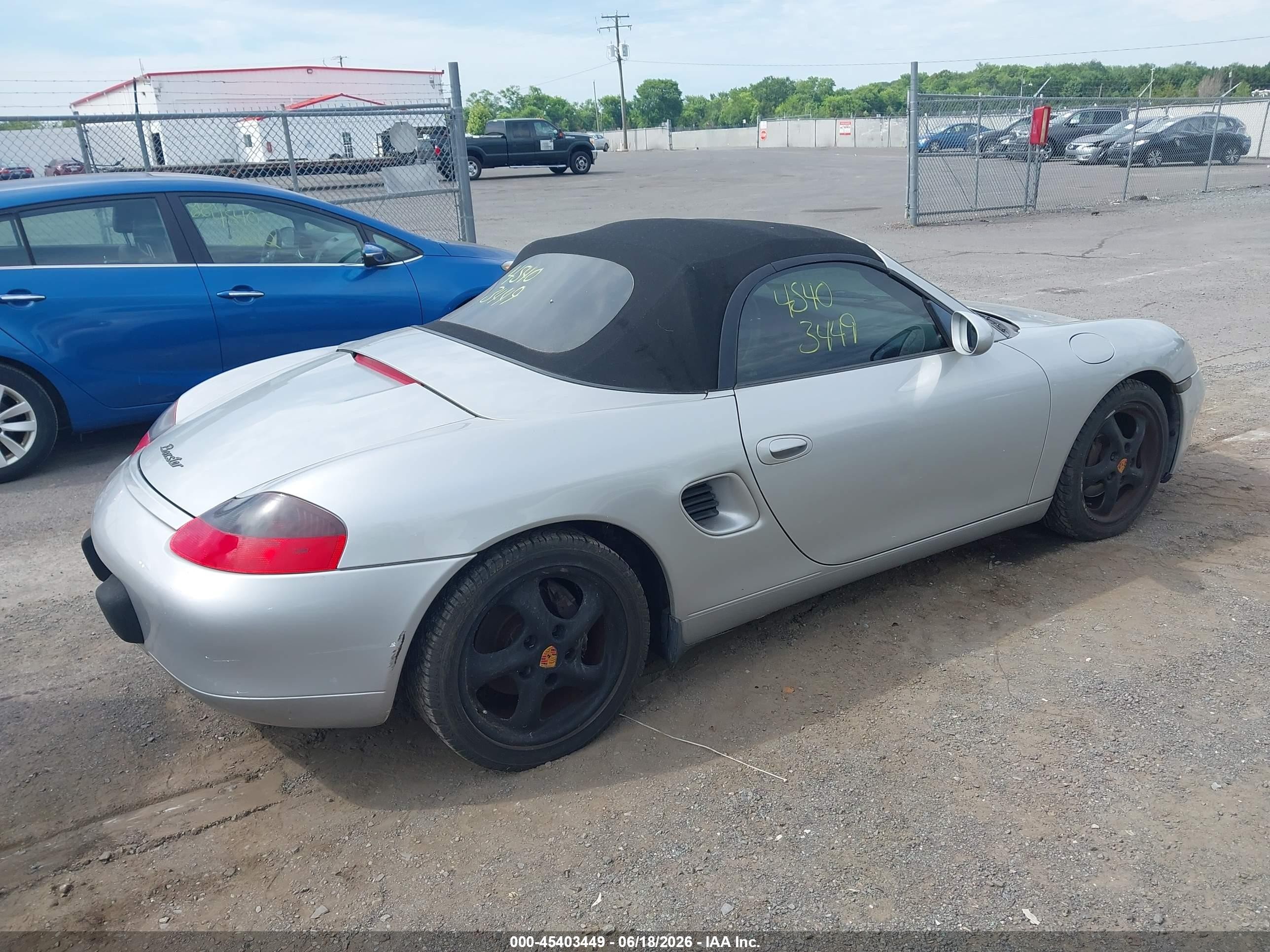 2000 Porsche Boxster   Silver vin: WP0CA2981YU624506