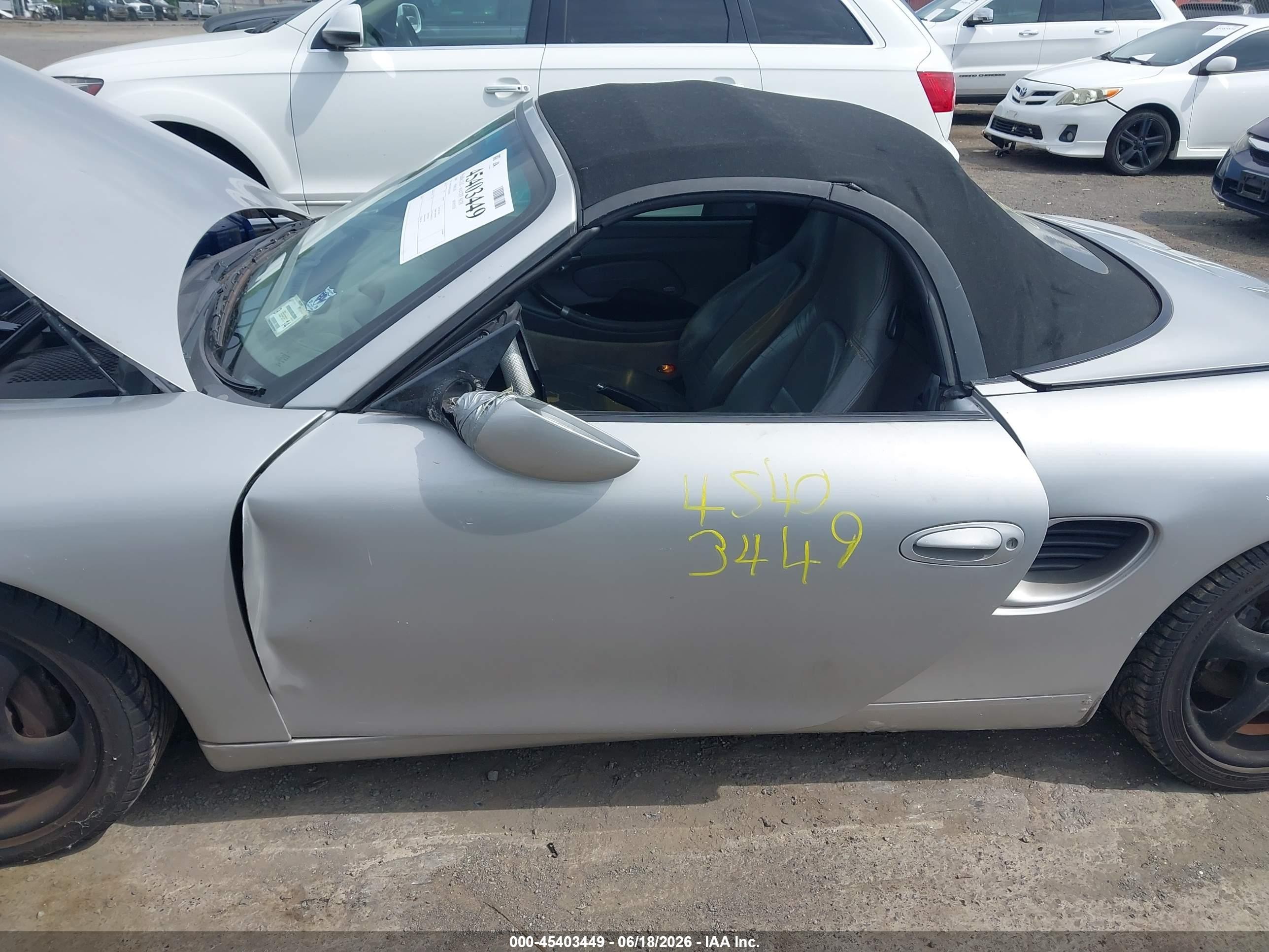 2000 Porsche Boxster   Silver vin: WP0CA2981YU624506
