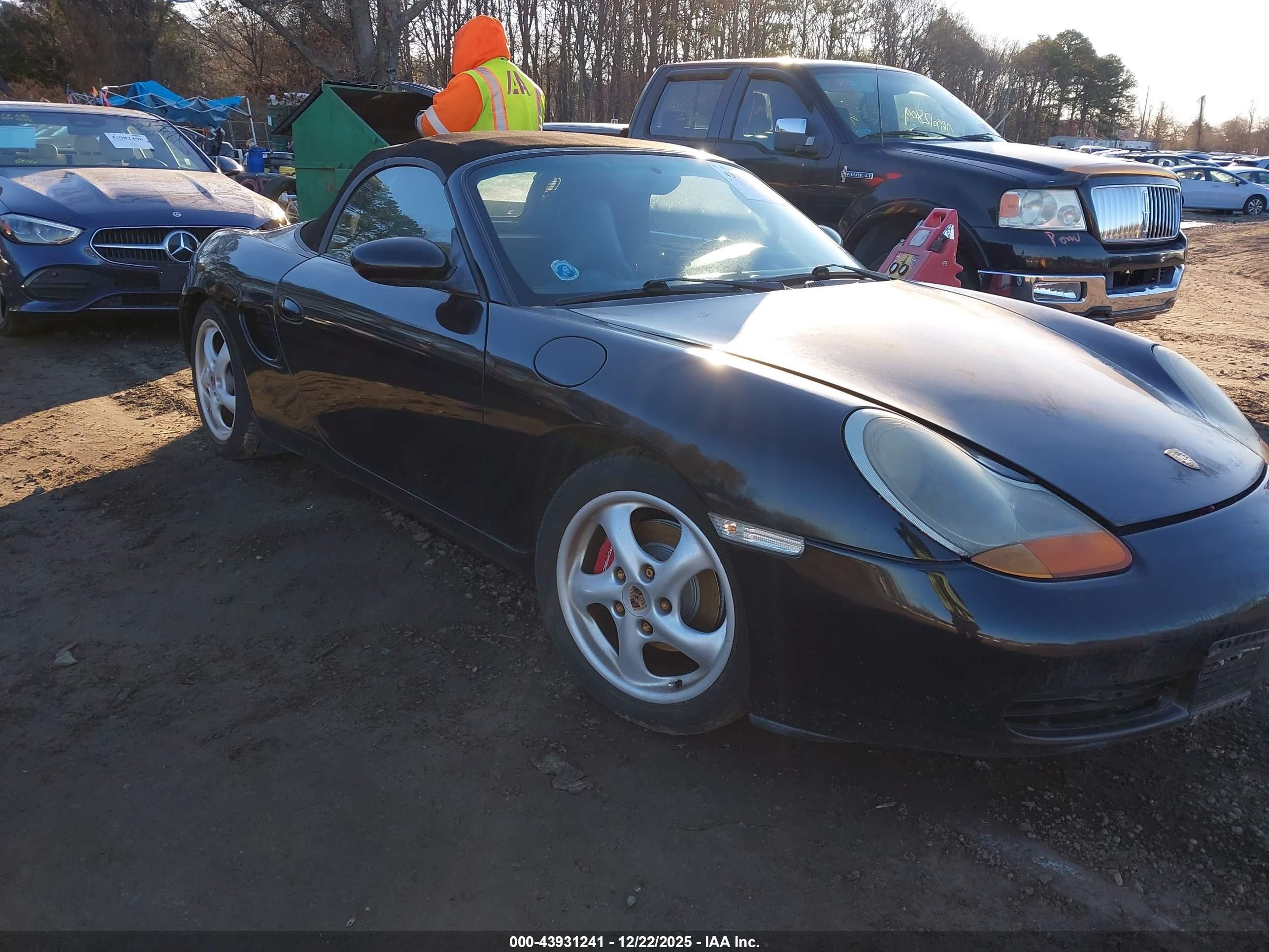 2000 Porsche Boxster   Black vin: WP0CA2981YU627941