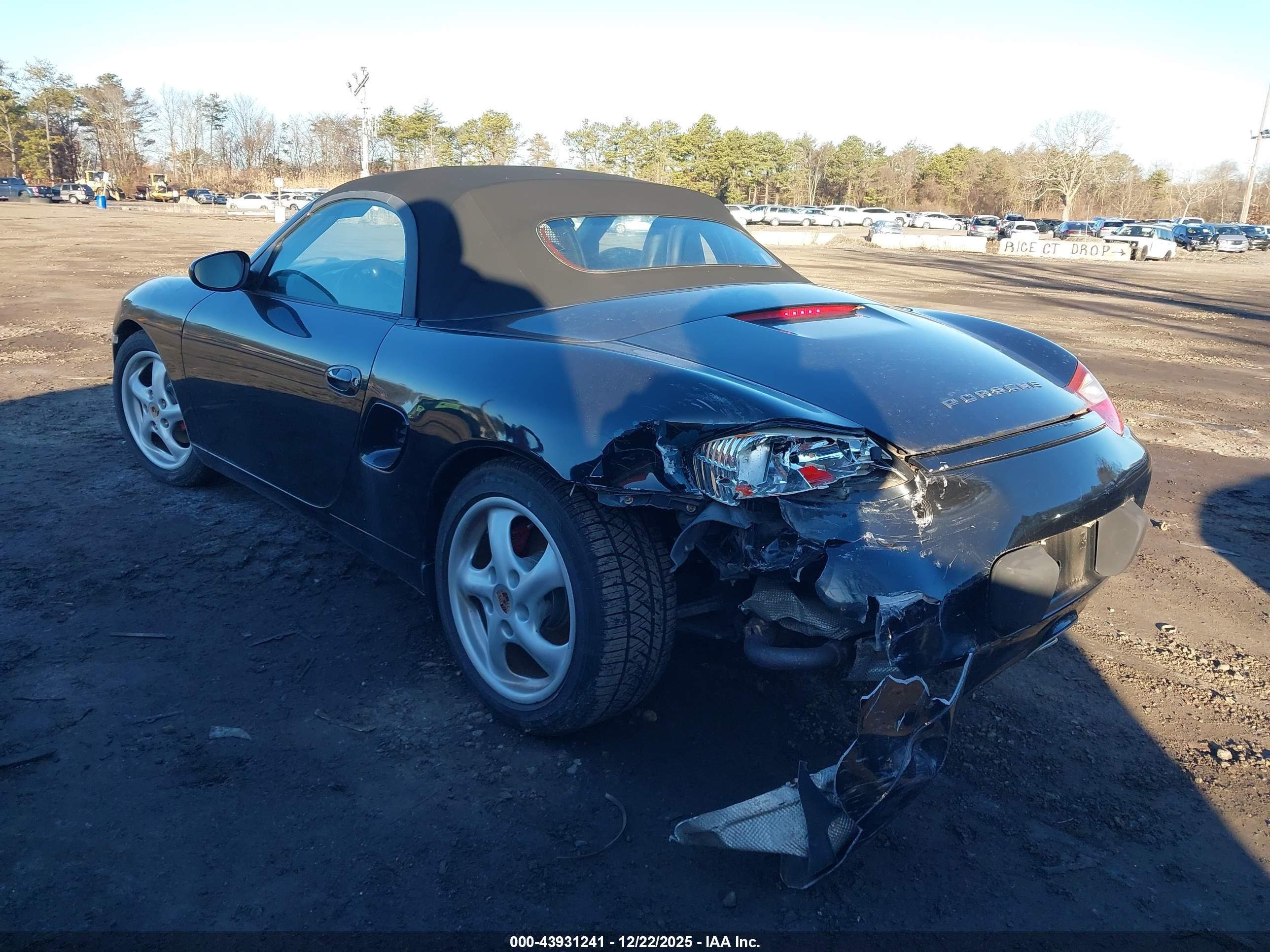 2000 Porsche Boxster   Black vin: WP0CA2981YU627941