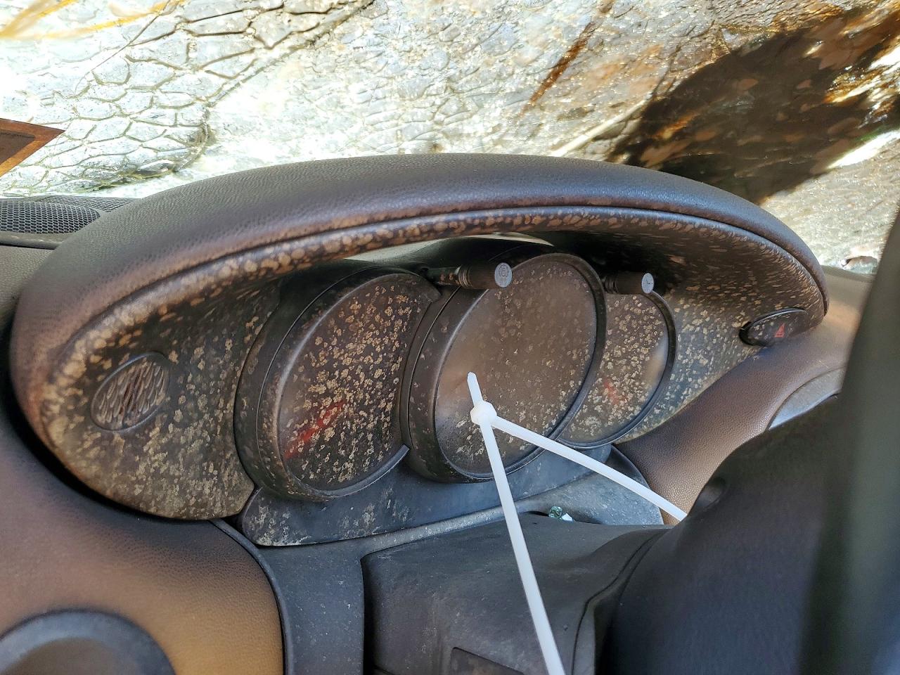 1998 Porsche Boxster Burn vin: WP0CA2982WU621286