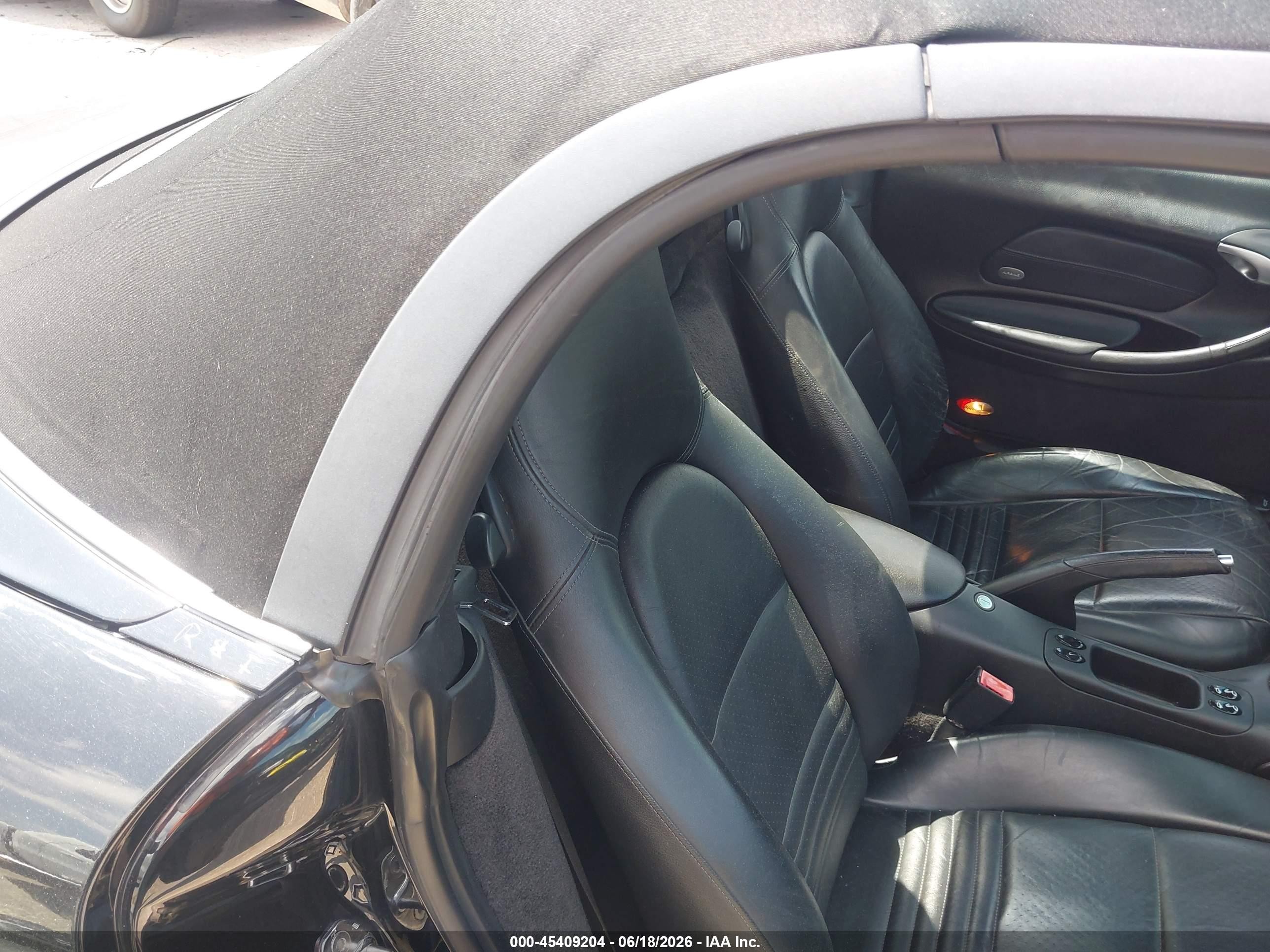2000 Porsche Boxster   Black vin: WP0CA2984YU626010