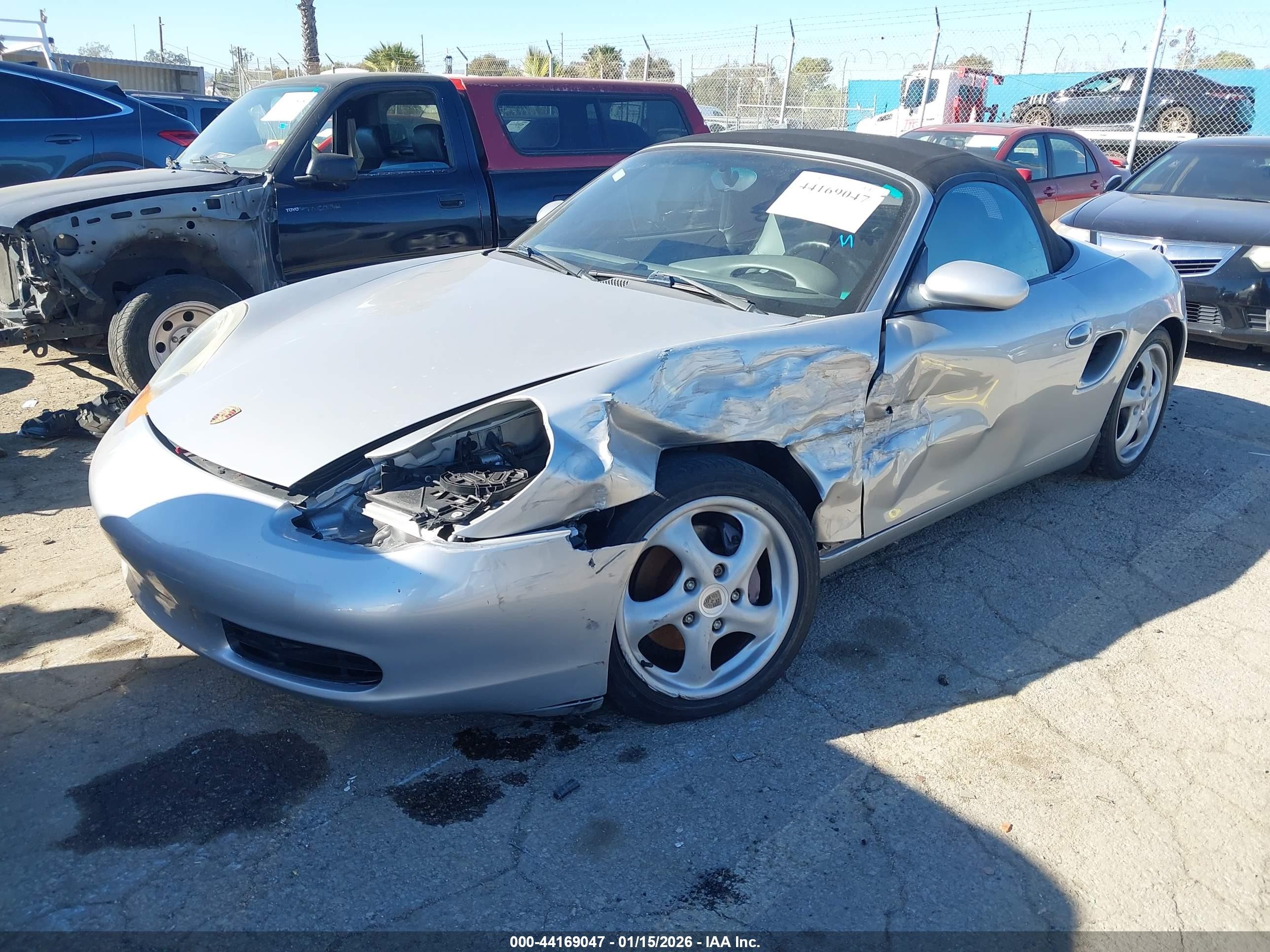 1999 Porsche Boxster   Silver vin: WP0CA2985XU620618