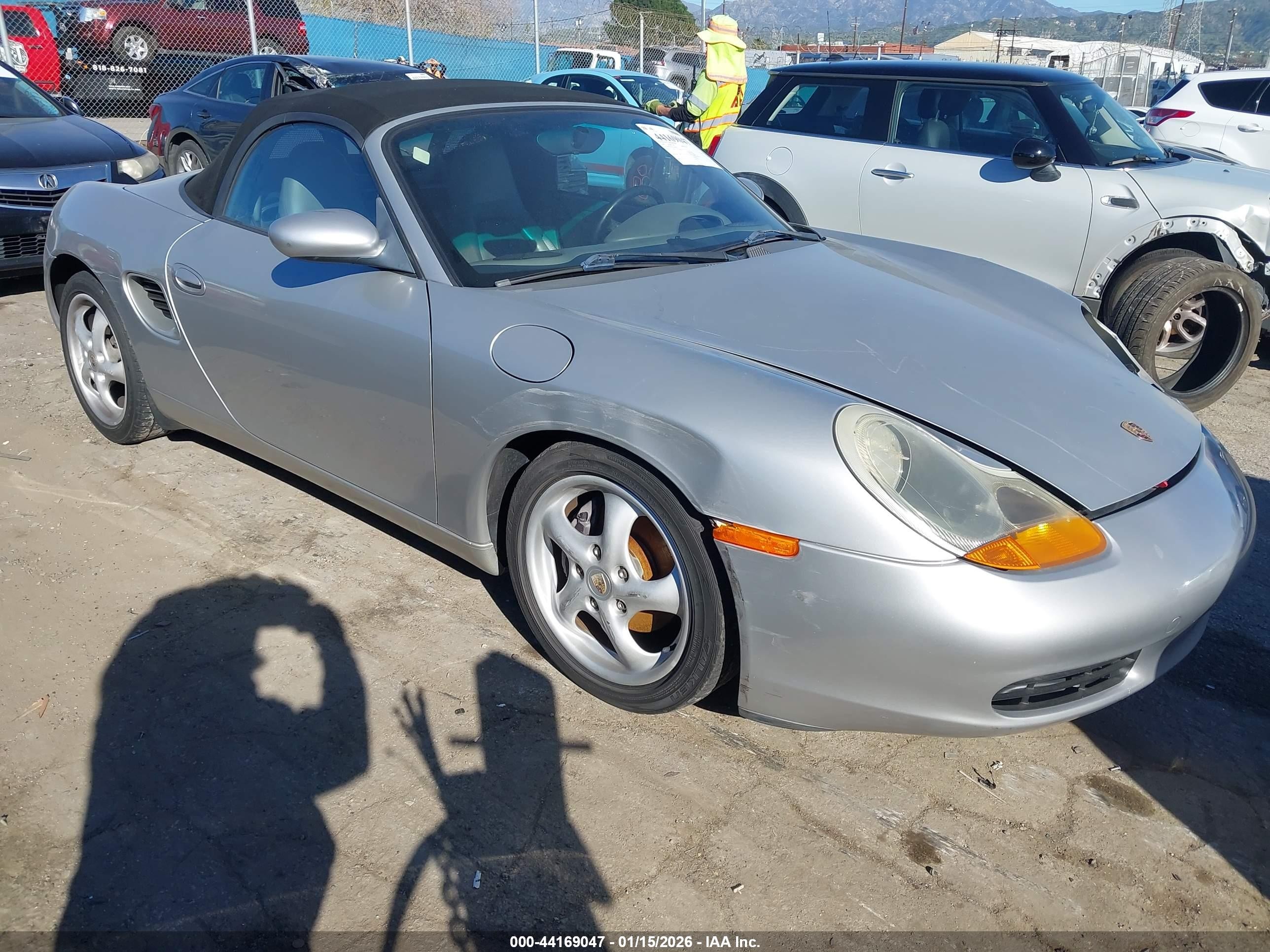 1999 Porsche Boxster   Silver vin: WP0CA2985XU620618