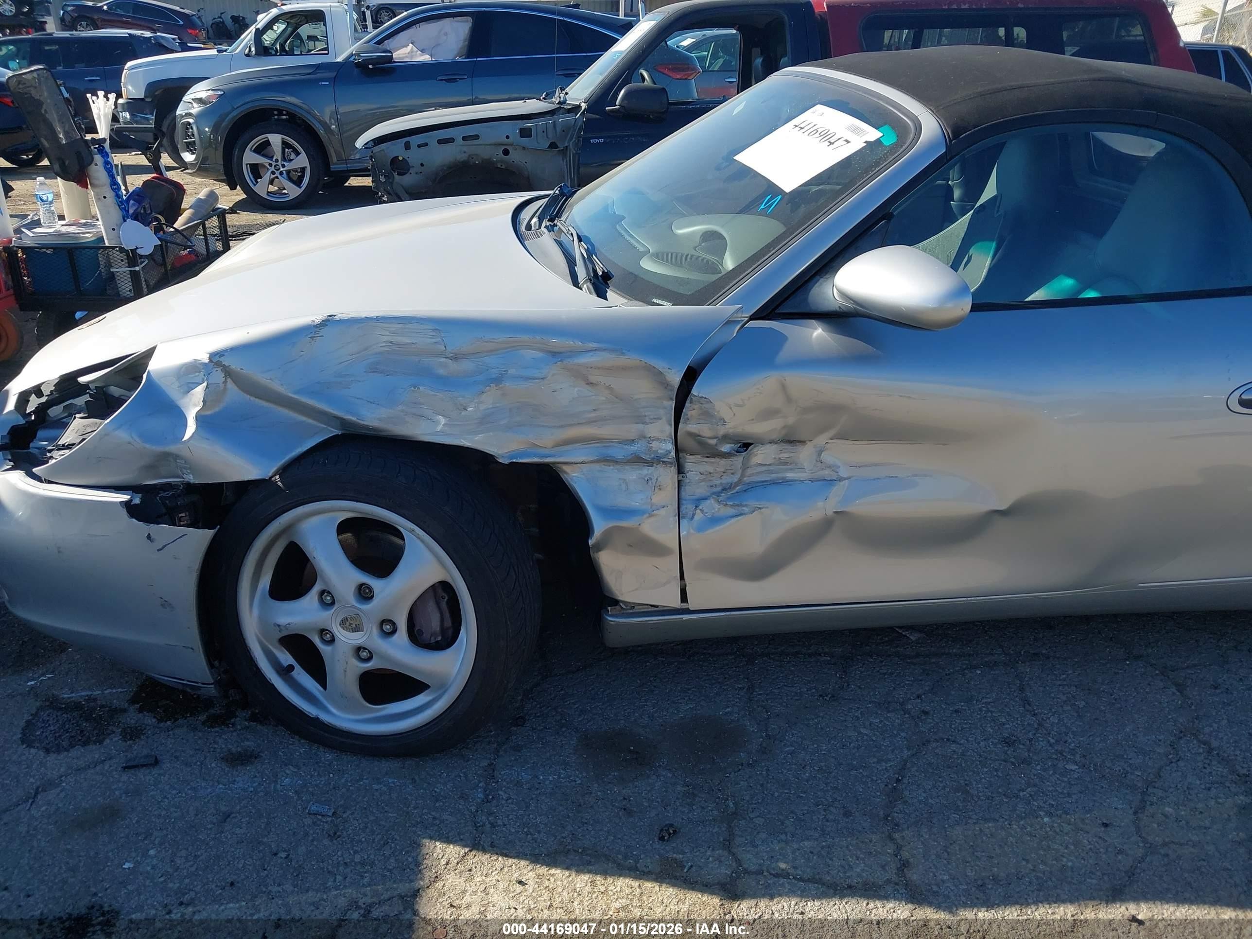 1999 Porsche Boxster   Silver vin: WP0CA2985XU620618