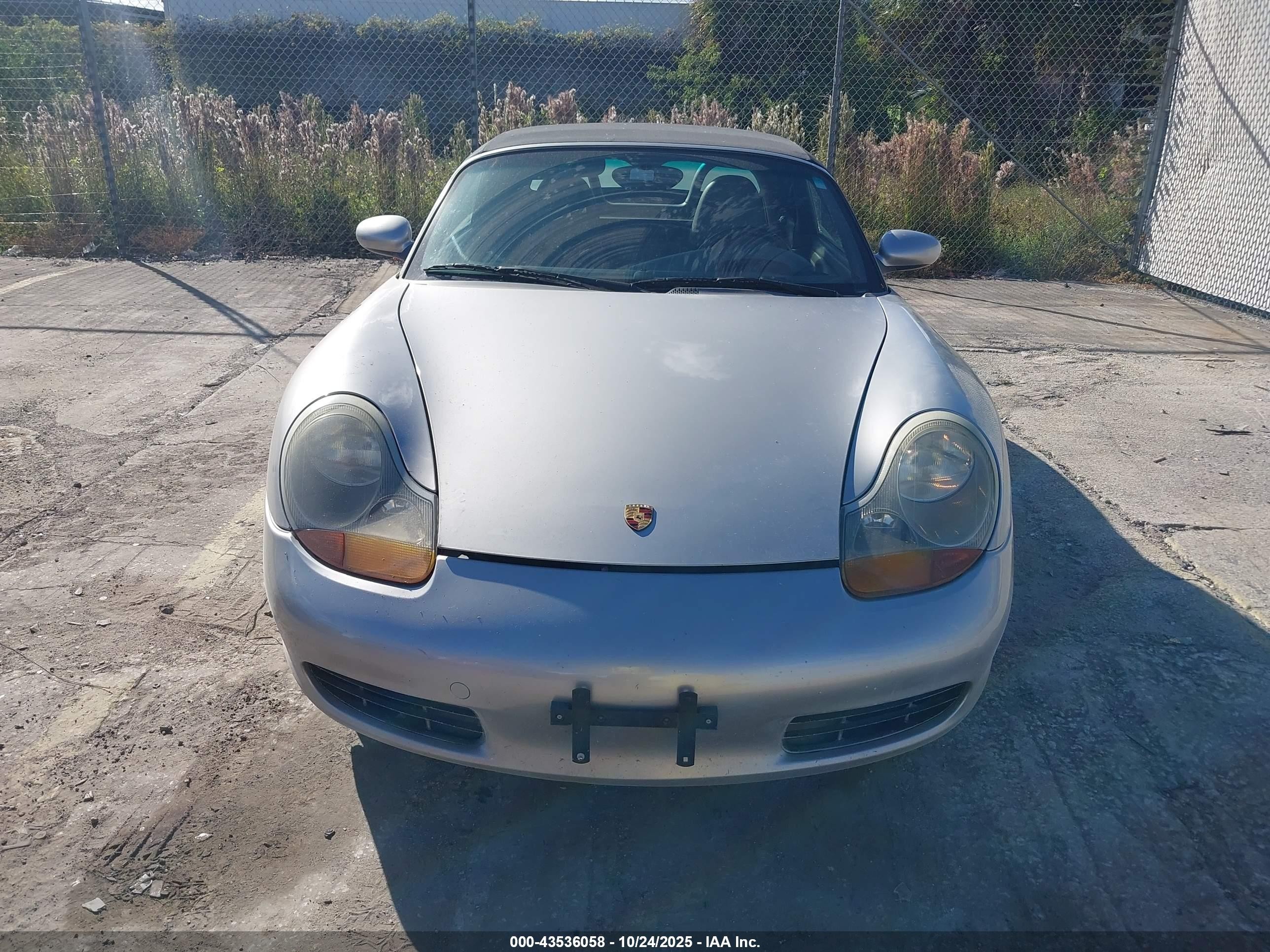 1999 Porsche Boxster   Silver vin: WP0CA2985XU628203