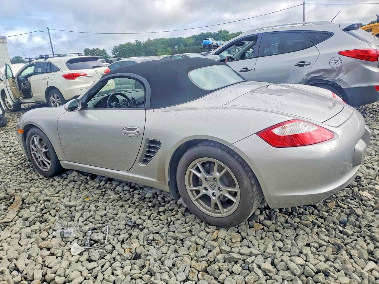 2005 Porsche Boxster Silver vin: WP0CA29865S710157