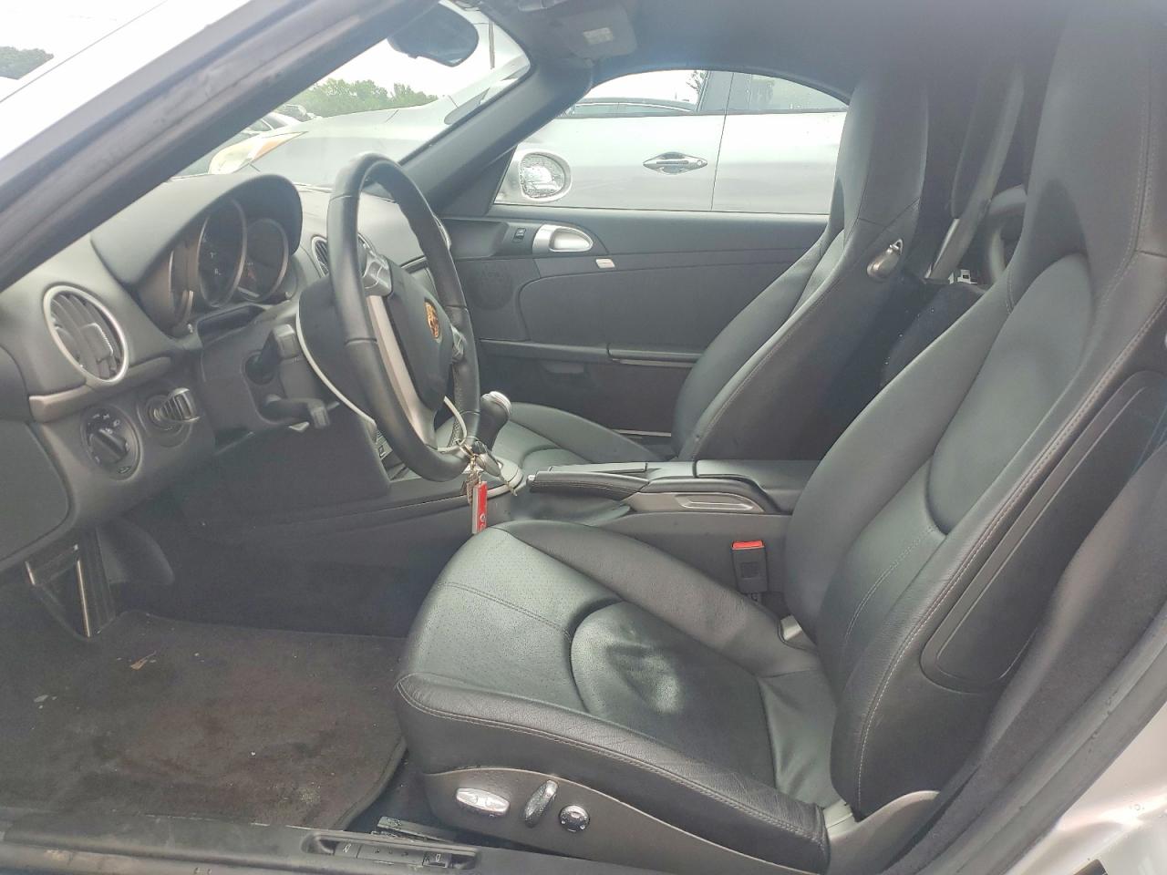 2005 Porsche Boxster Silver vin: WP0CA29865S710157