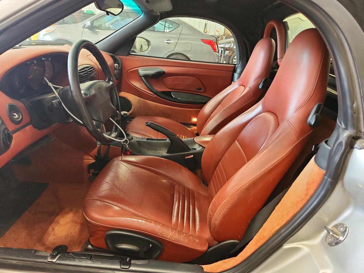 1999 Porsche Boxster Silver vin: WP0CA2986XU628338