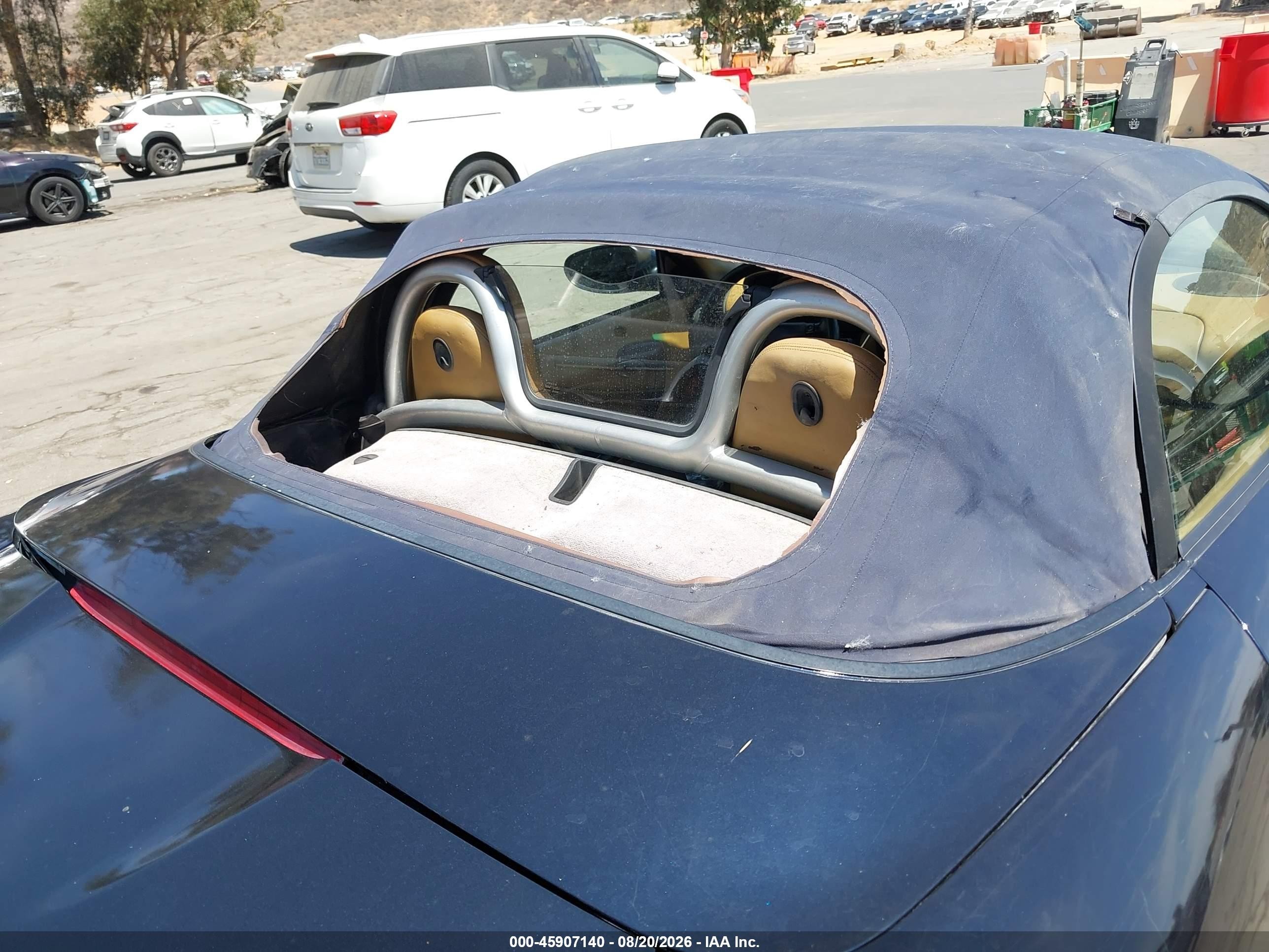 2000 Porsche Boxster   Blue vin: WP0CA2986YU622721