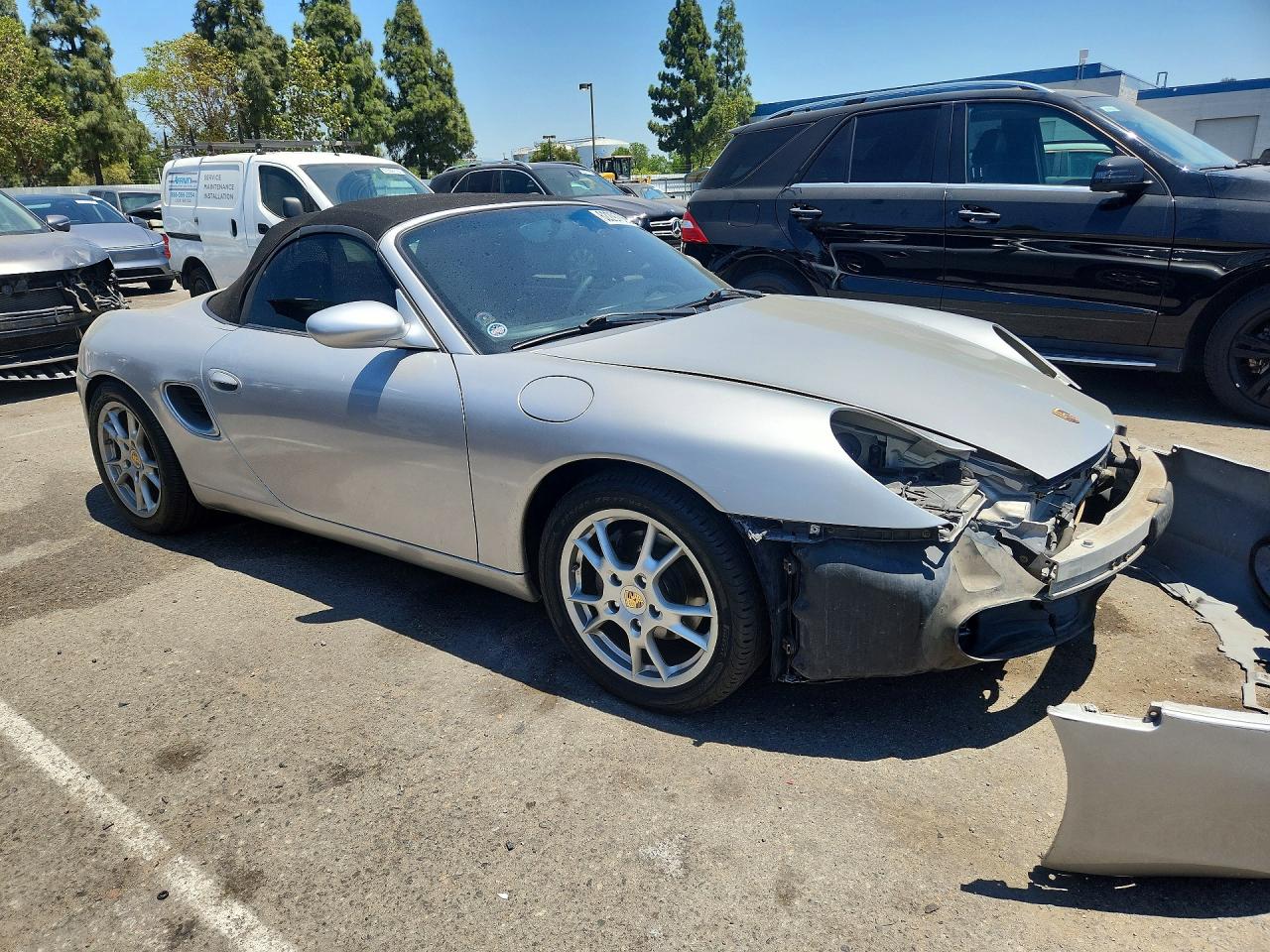 2000 Porsche Boxster Silver vin: WP0CA2986YU623755