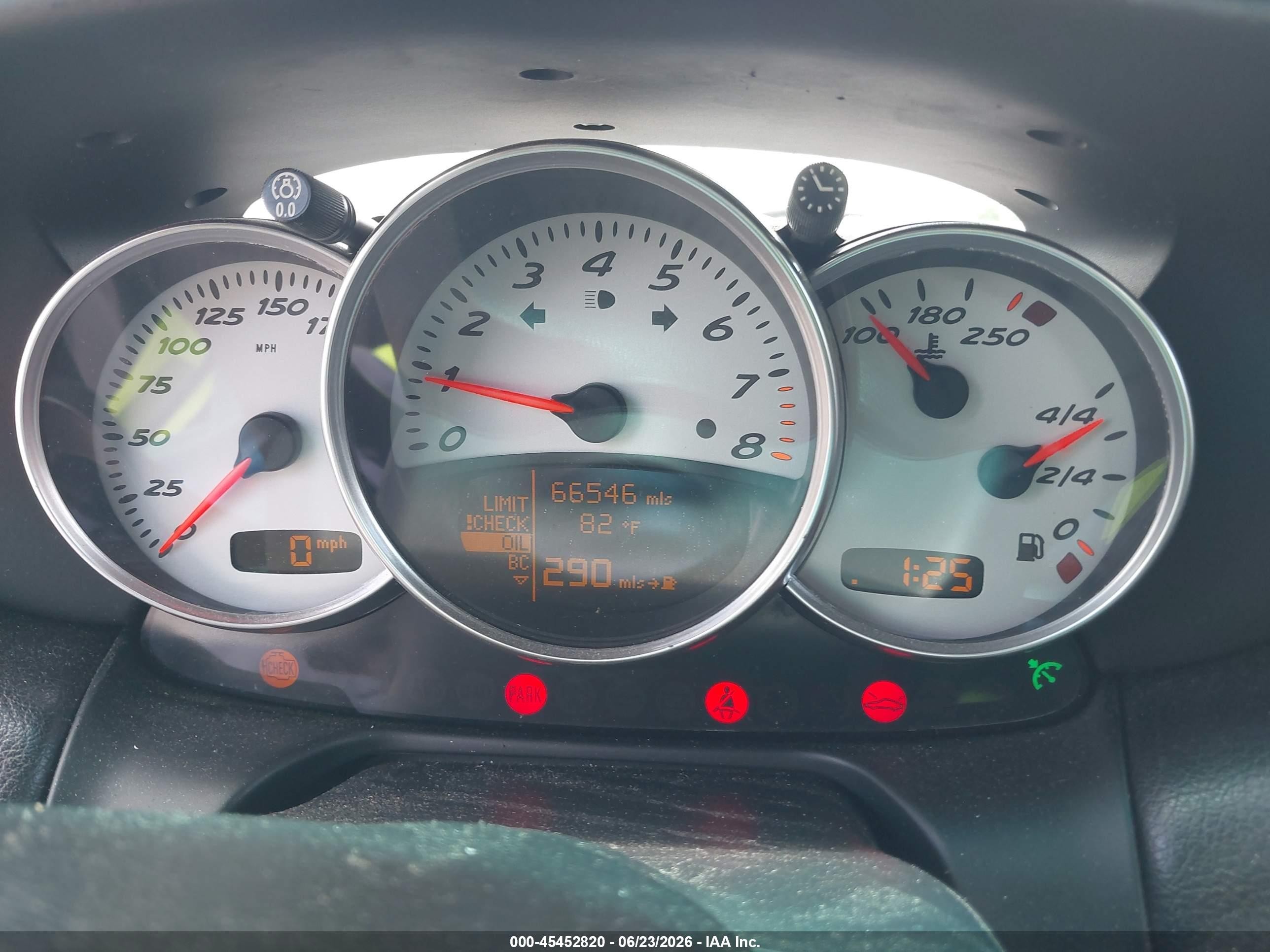 2002 Porsche Boxster   Серебряный vin: WP0CA29872U621732